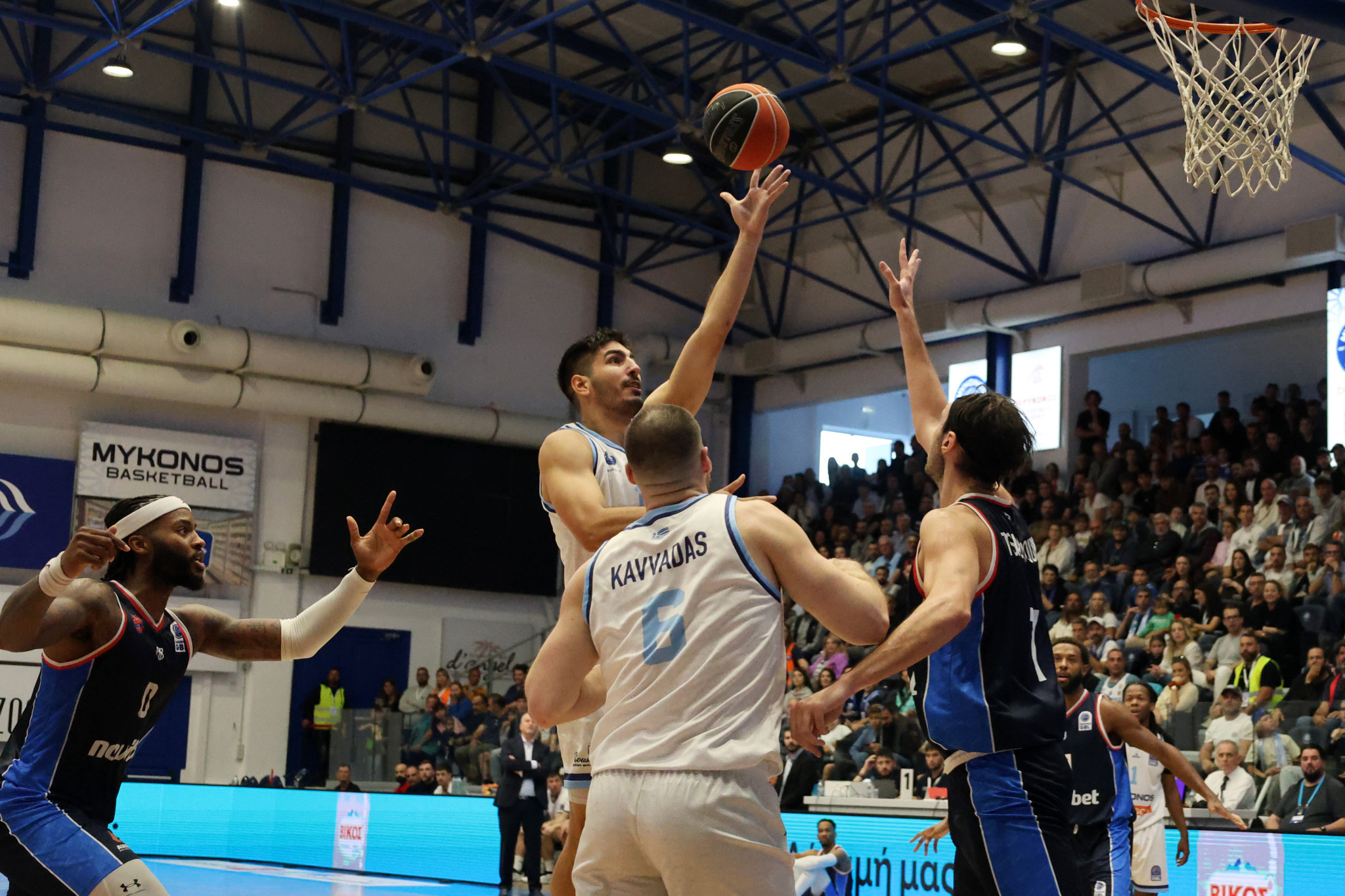 Η Μύκονος το γύρισε και άφησε στον... πάτο τον Πανιώνιο