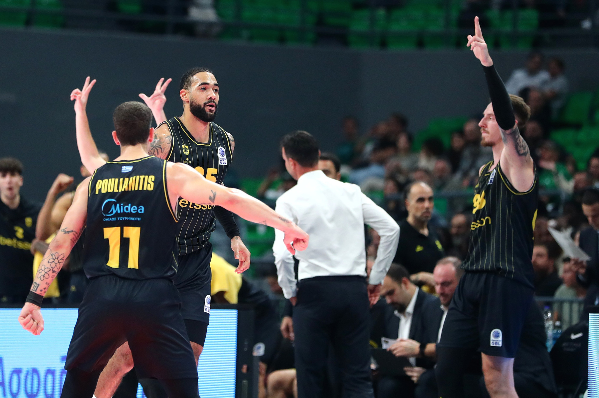 Το απίθανο πρώτο ημίχρονο του Άρη στο T-Center: Ολοκληρωτικό μπάσκετ κόντρα στον Παναθηναϊκό (video)