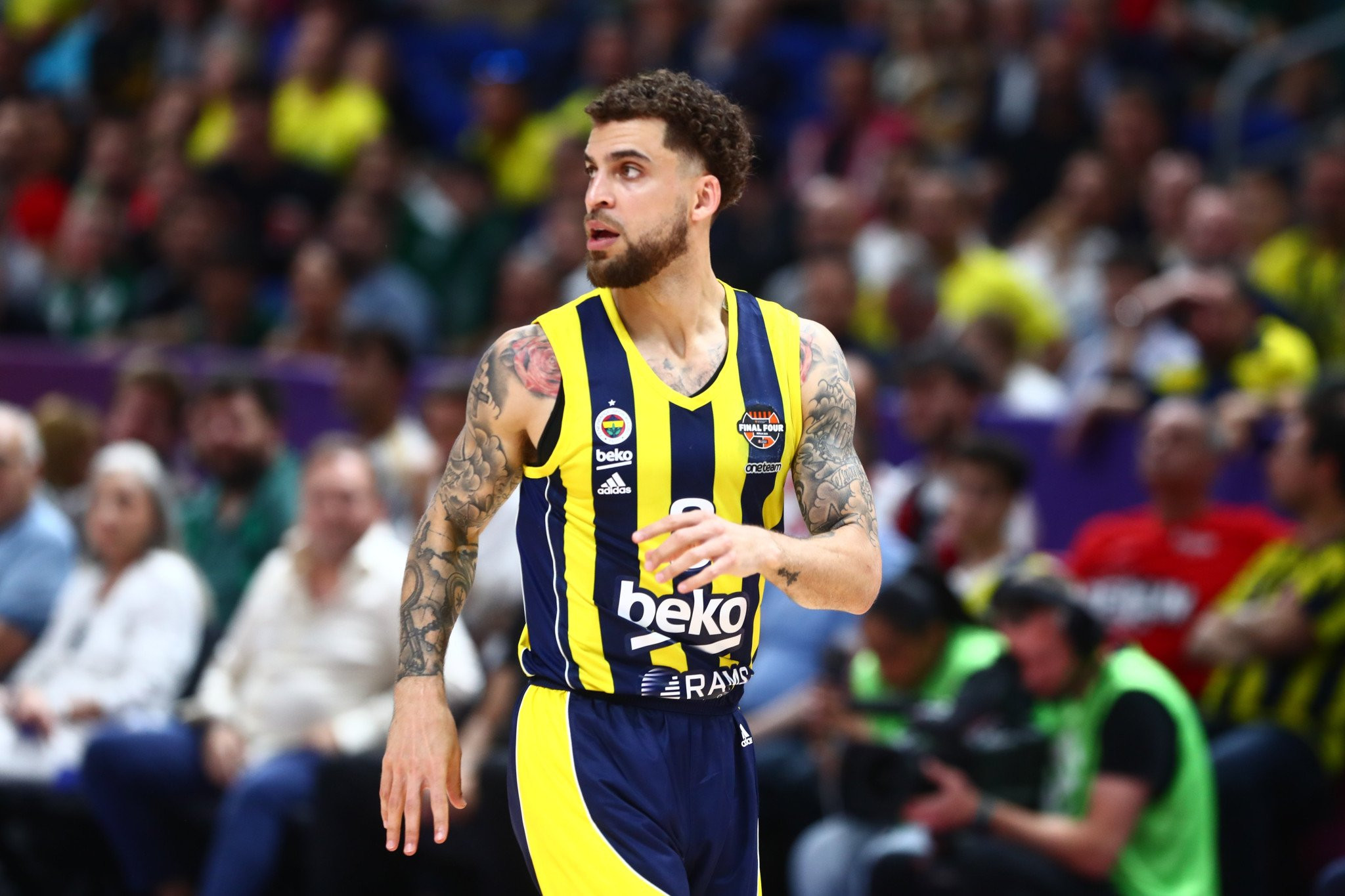 Νέο πρόβλημα στην Φενέρμπαχτσε - O Γουίλμπεκιν εμφάνισε οστικό οίδημα και θα μείνει εκτός δράσης