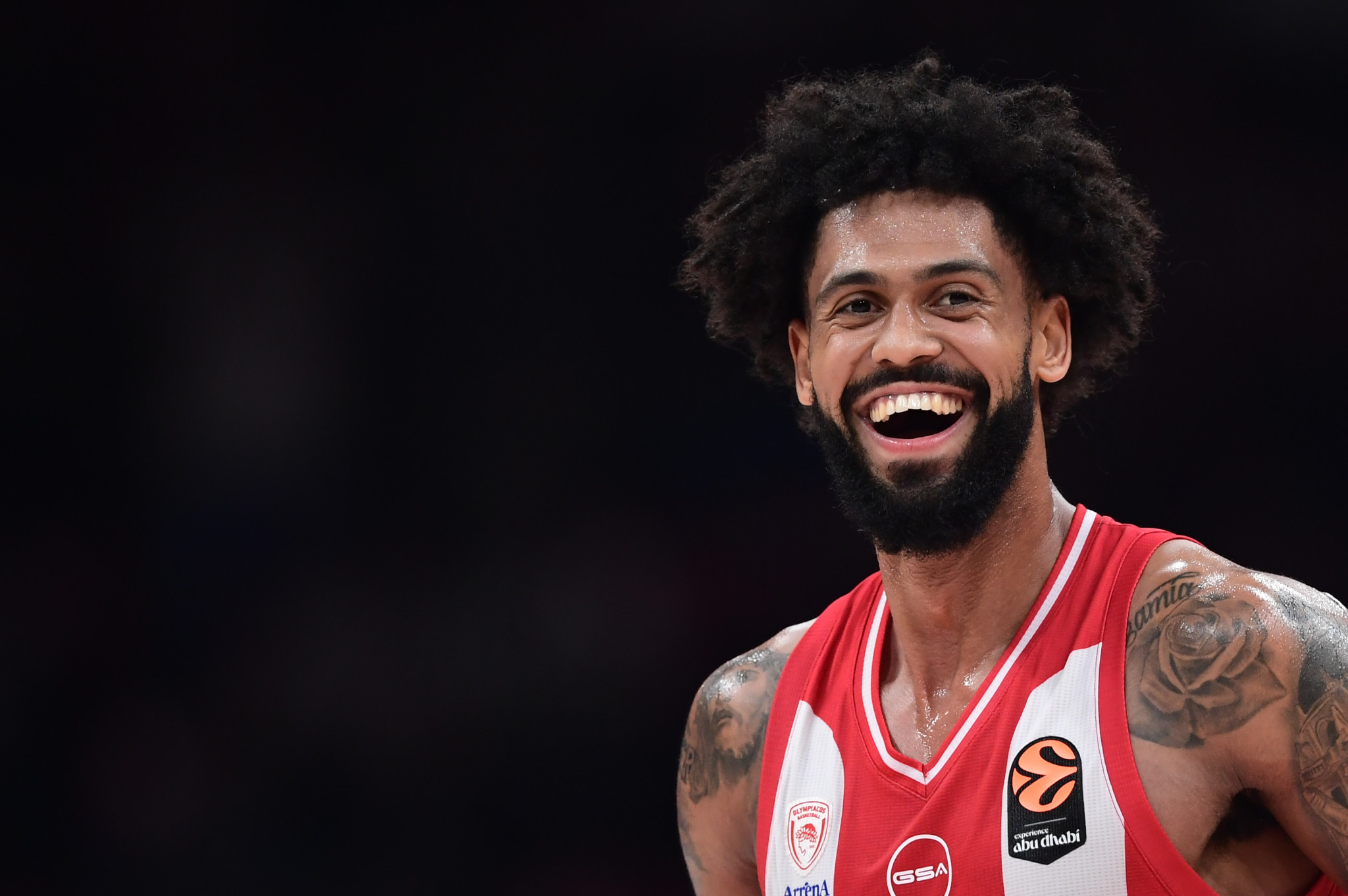 Ο Ντόρσεϊ «πυροβόλησε» από μακριά και έκλεισε την πρώτη περίοδο στην Πάτρα με buzzer-beater (video)