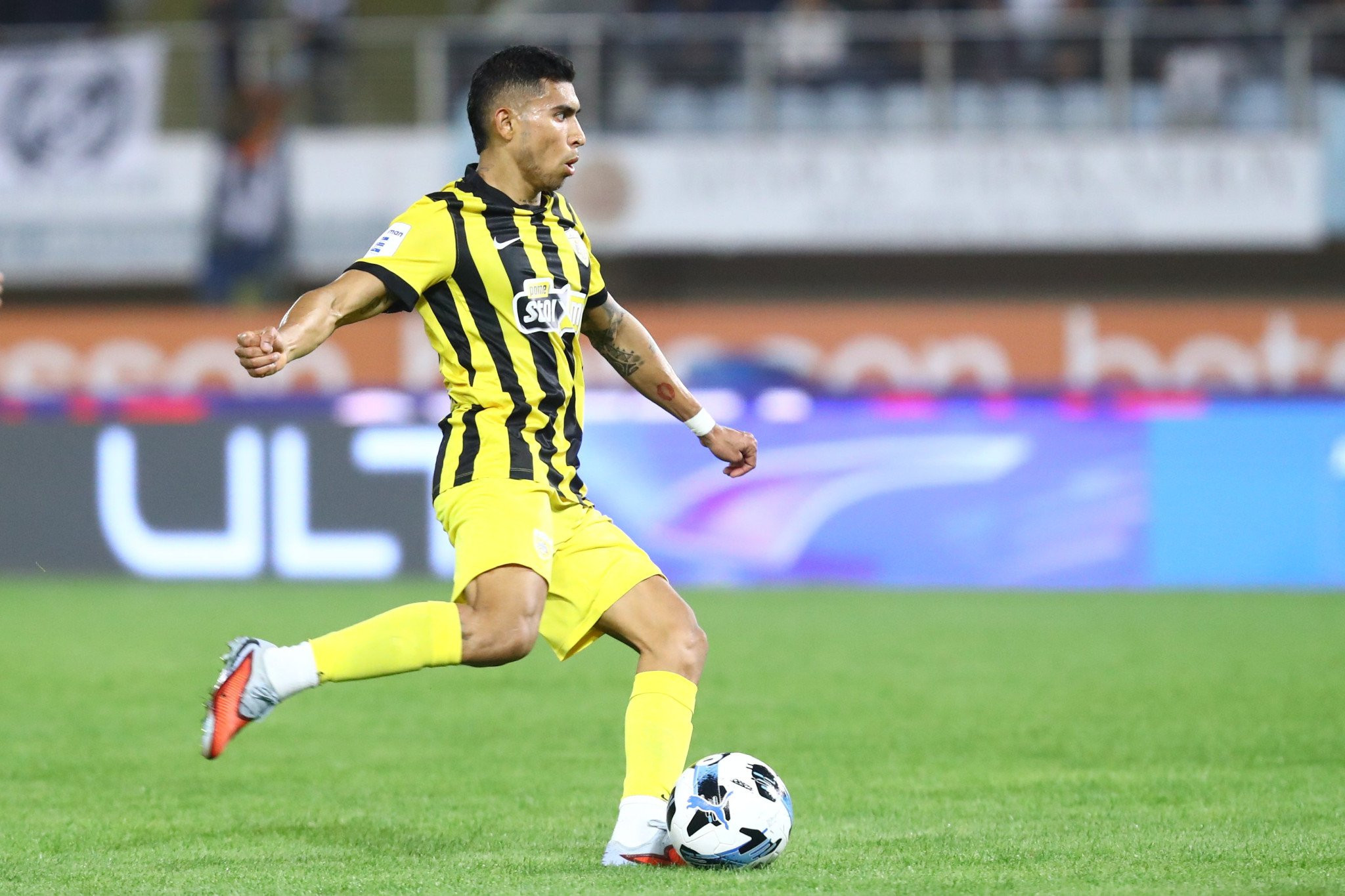 Tα highlights από τη νίκη της ΑΕΚ επί του ΟΦΗ με 1-0