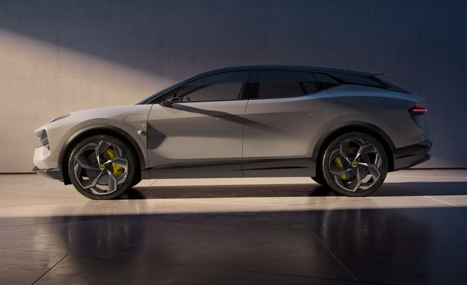 Αυτή είναι η πανάκριβη Lotus του Τσιτσιπά που «πιάστηκε» με 210 χλμ