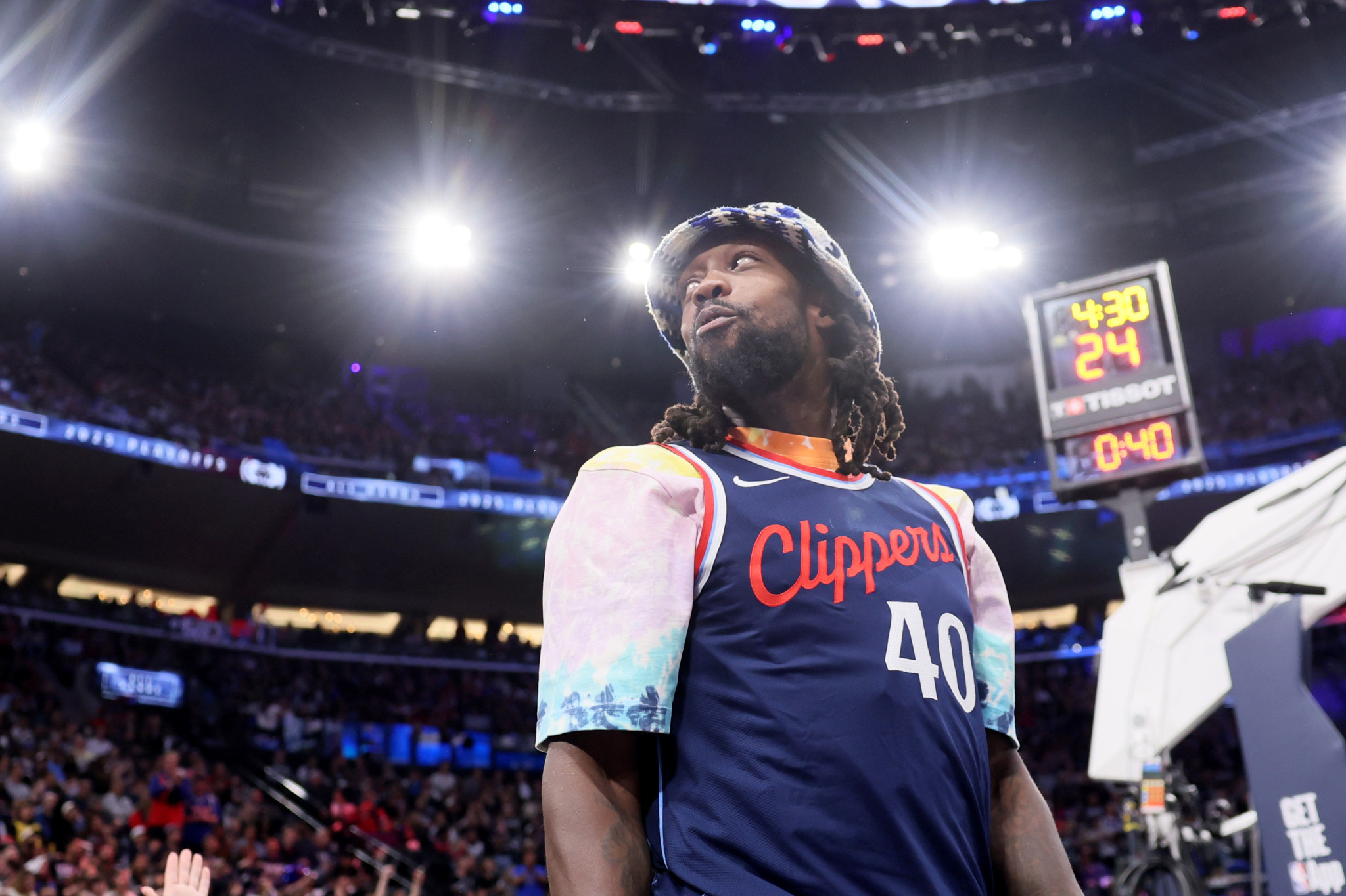 Σοκαριστικές αποκαλύψεις για τον Μπέβερλι: «Έριξε γροθιά και πήγε να πνίξει την ανήλικη αδερφή του»