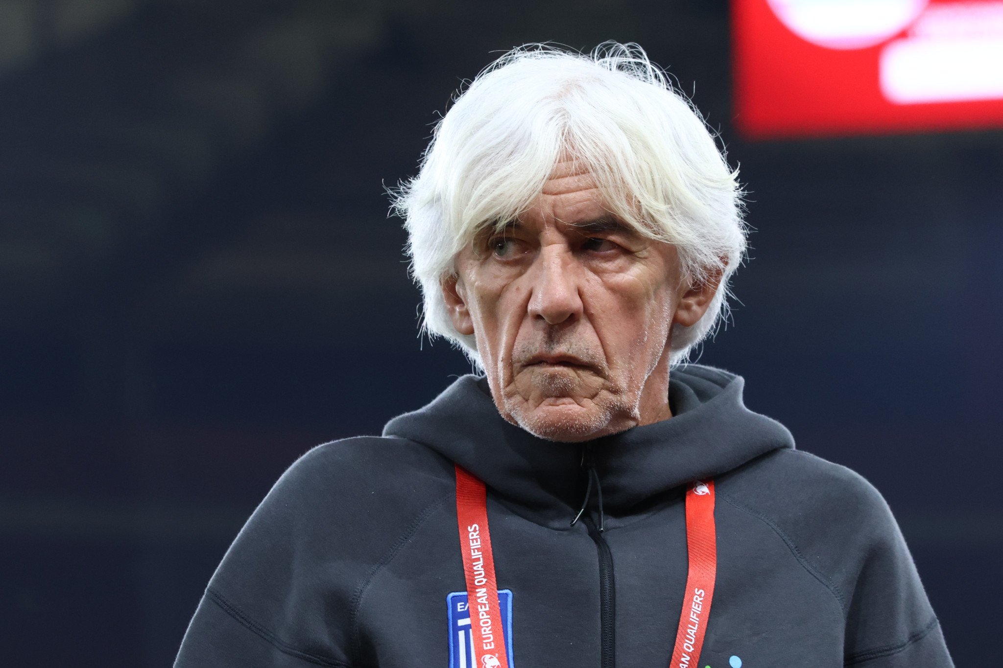 «Δείξτε πάθος και φλόγα, παίξτε για τον κόσμο» - Όσα είπε ο Γιοβάνοβιτς στους παίκτες πριν τη Σκωτία