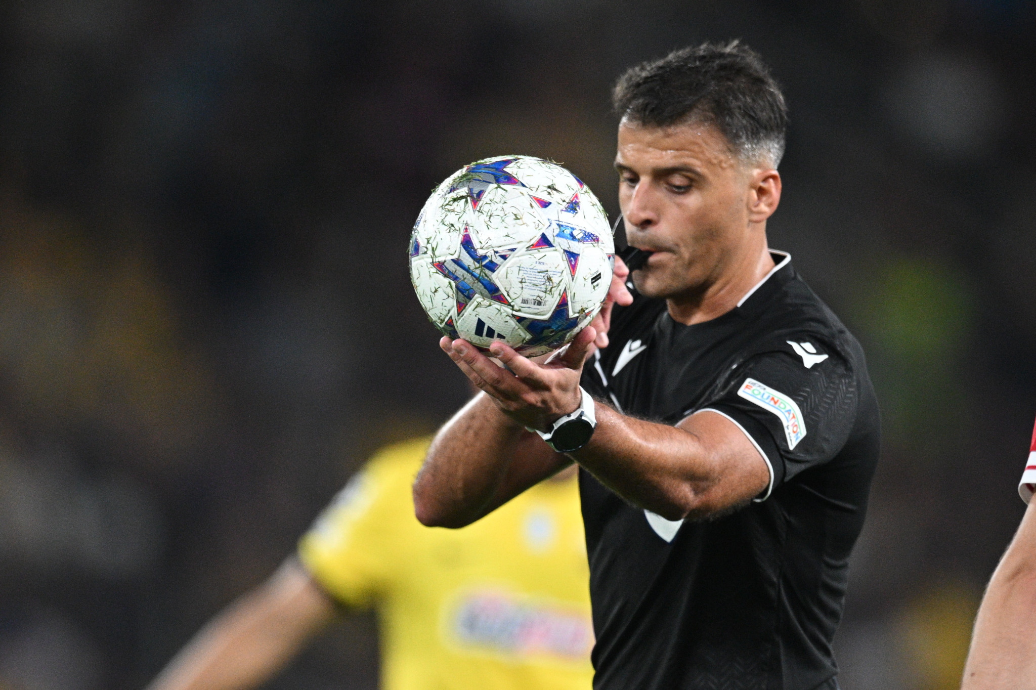 Ο Μανθάνο διαιτητής του Ελλάδα – Σκωτία