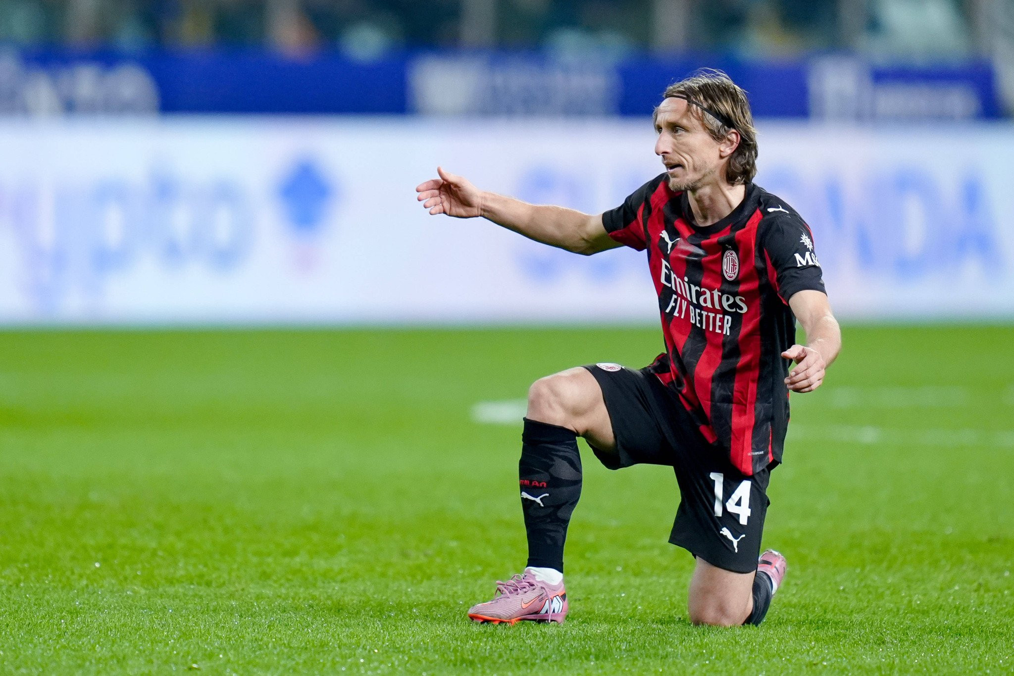 Η Μίλαν πέταξε δυο βαθμούς στην έδρα της Πάρμα κι έχασε ευκαιρία για κορυφή