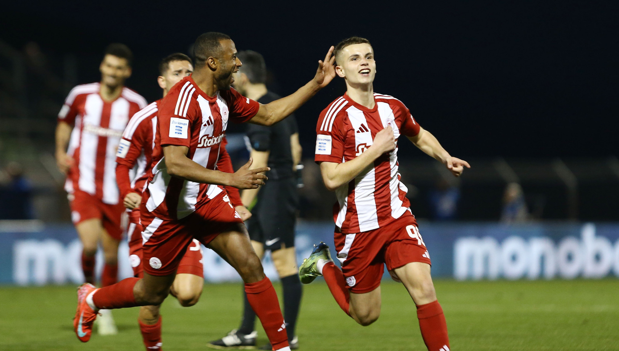 Η αντεπίθεση του Ολυμπιακού για το 49ο