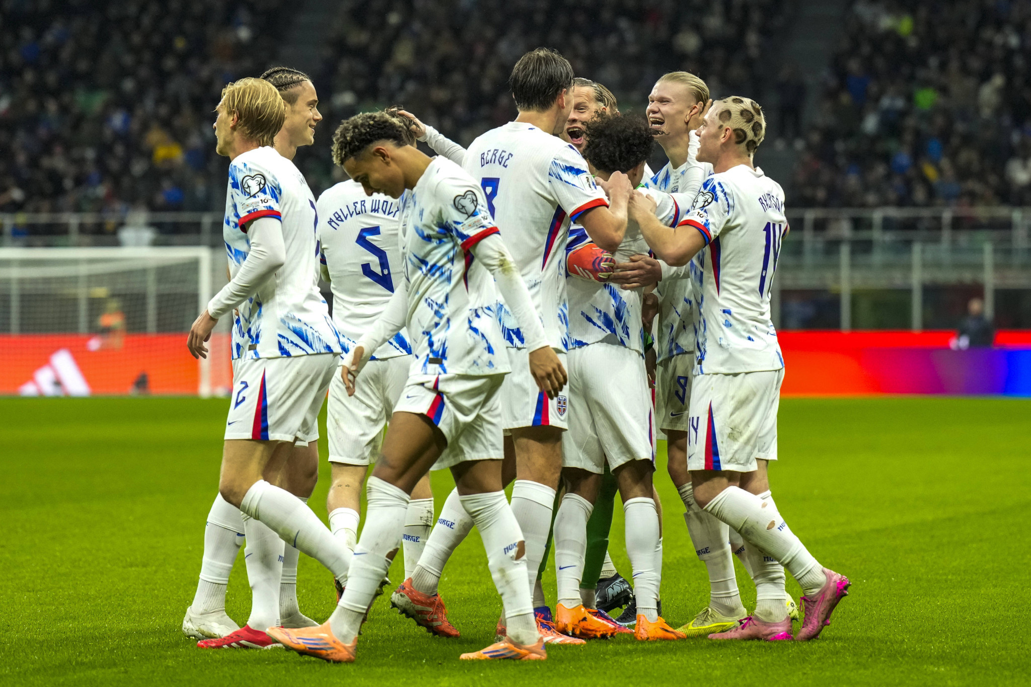 Πανηγυρικά στο Μουντιάλ η Νορβηγία - Έκανε πάρτι κερδίζοντας 4-1 μέσα στην Ιταλία