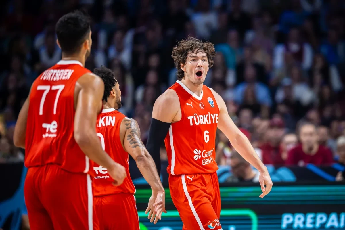 Με Οσμάν και Γιουρτσέβεν οι κλήσεις του Αταμάν για τα «παράθυρα» του Νοεμβρίου