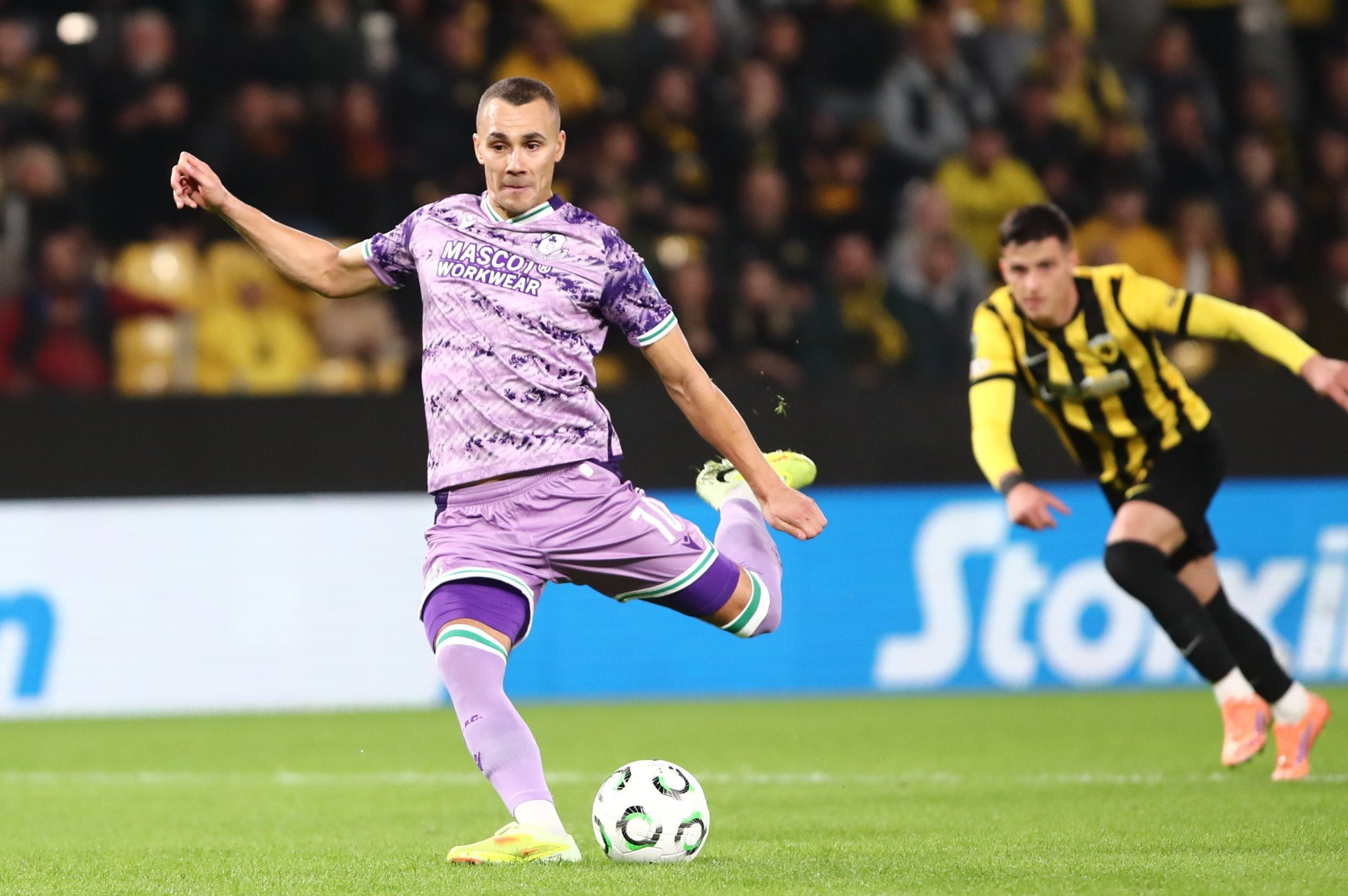 Ο Μαρίν έκανε πέναλτι, ο Μπερκ το 1-0 της Σάμροκ στη Νέα Φιλαδέλφεια (video)