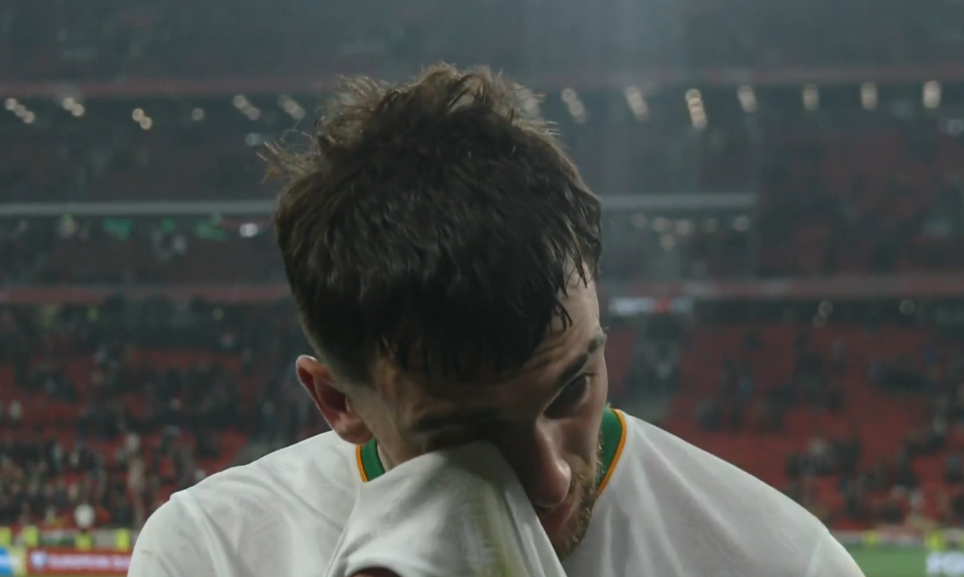 Τρόι Πάροτ: Ο... εθνικός ήρωας της Ιρλανδίας ξέσπασε σε κλάματα μετά το χατ τρικ (video)