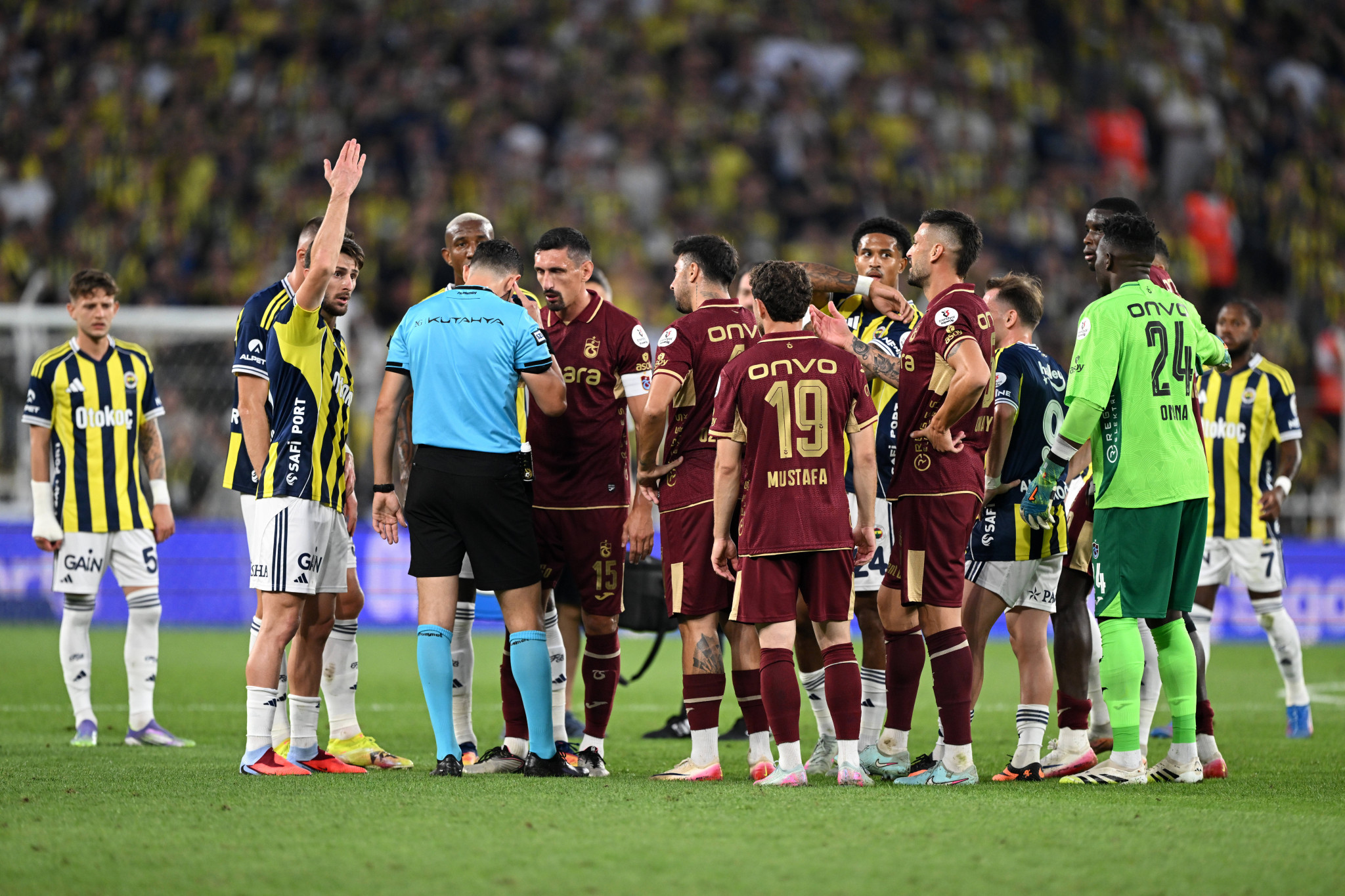 Χαμός στην Τουρκία με τα στημένα παιχνίδια - Συνελήφθησαν αστέρες των Φενέρμπαχτσε και Γαλατασαράι
