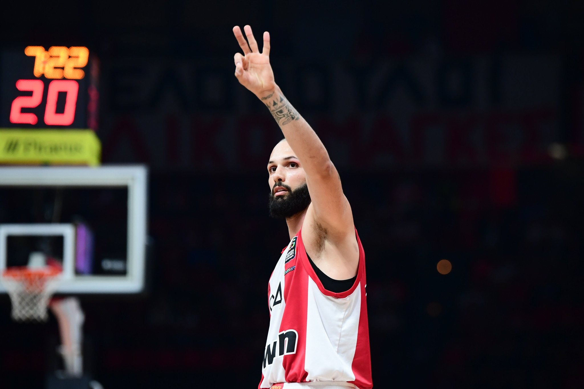 Με Φουρνιέ ο Ολυμπιακός κόντρα στην Μακάμπι