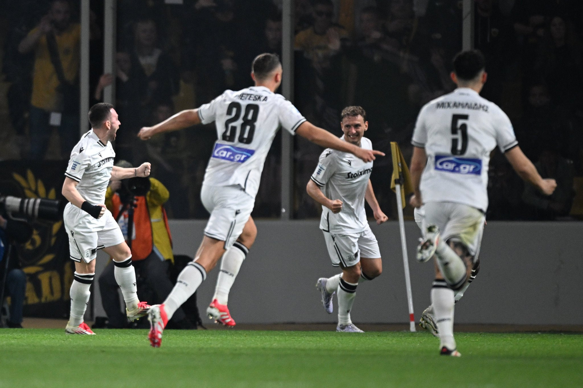 Ανέλπιστος ξεσηκωμός και τρέλα για τον ΠΑΟΚ!