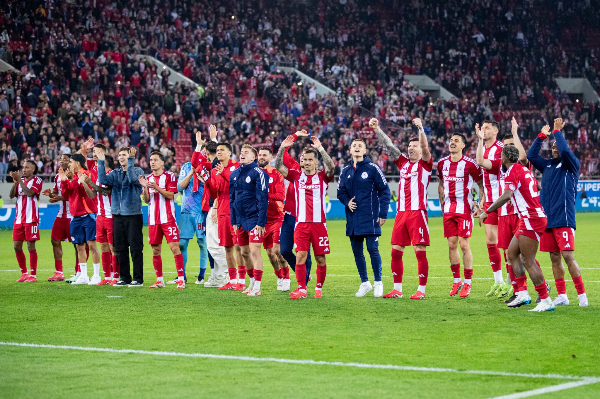 Όταν ο Ολυμπιακός βρέθηκε μόνος πρώτος, δεν κοίταξε ξανά πίσω