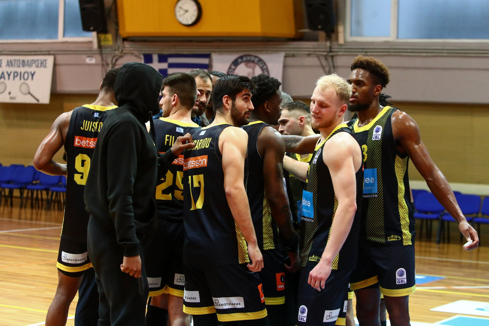 Ο Άρης πέρασε... αέρας από το Λαύριο