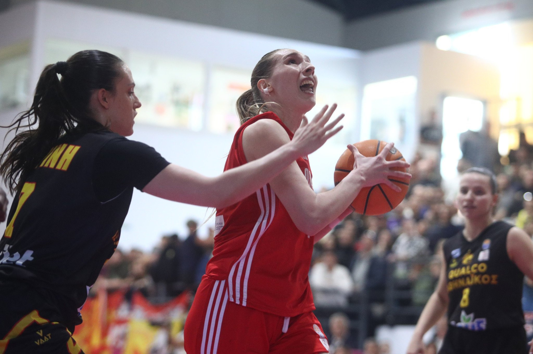 Break στο break ο Ολυμπιακός που νίκησε τον Αθηναϊκό στον Βύρωνα