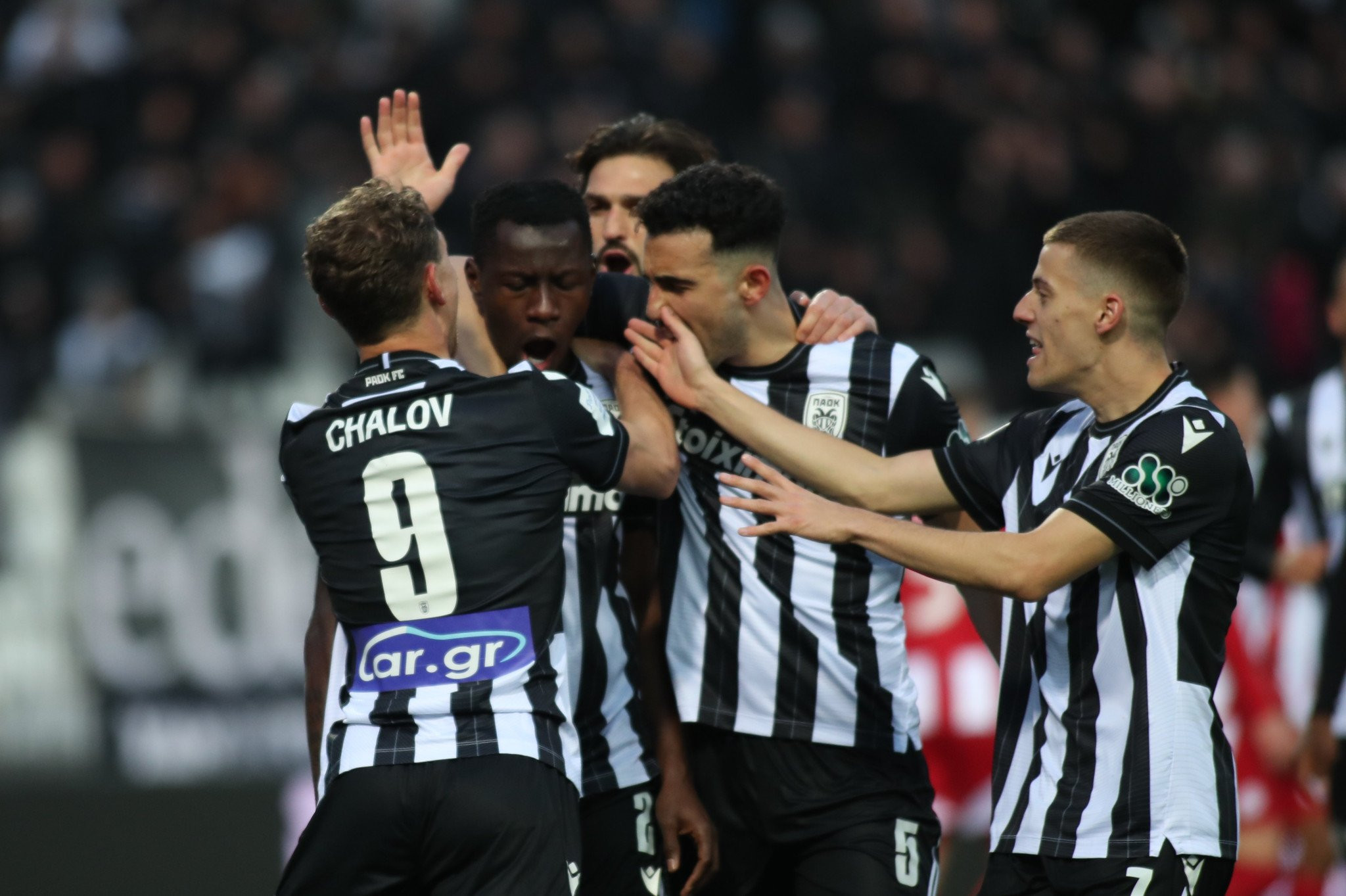 Τρομερό ξεκίνημα του ΠΑΟΚ, 2-0 στο 10λεπτο απέναντι σε υπνωτισμένο Ολυμπιακό! (vid)