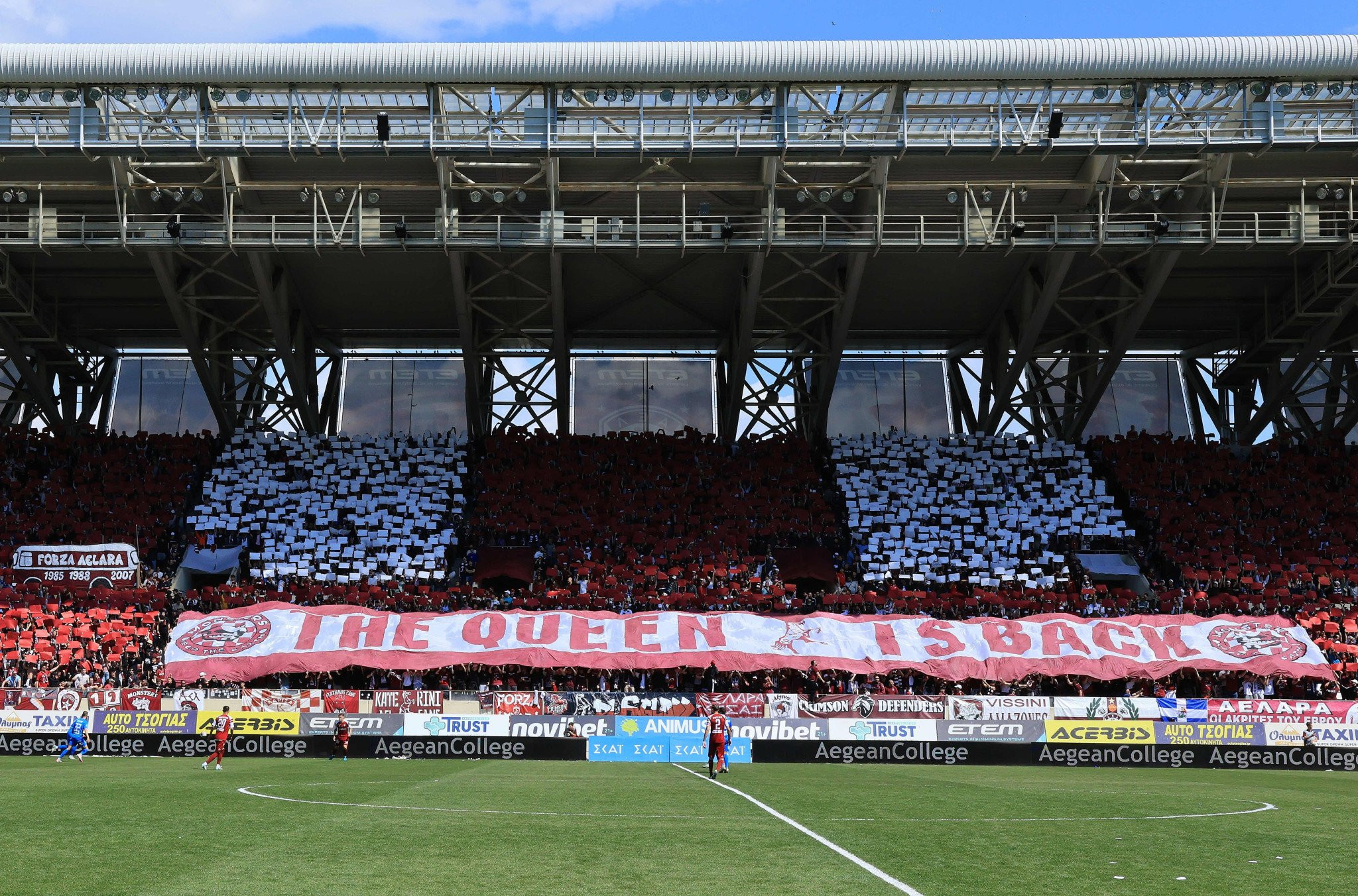 Με ποιον προπονητή θέλει να πάει η ΑΕΛ στη Super League