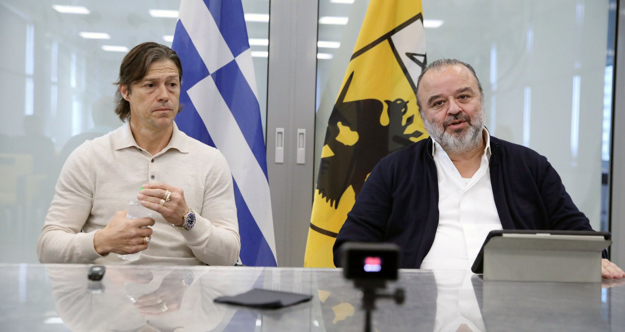 Πότε θα τα πουν Αλμέιδα και Ηλιόπουλος για το θέμα που «καίει» την ΑΕΚ