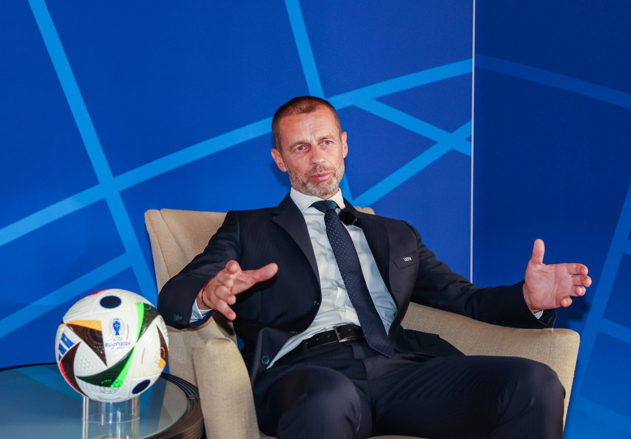 Ο μισθός του Τσέφεριν στην UEFA... ζαλίζει - Πόσα έχει βγάλει από το 2016!