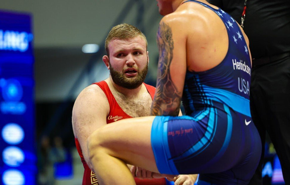 Ο Χοσόνοφ θα παλέψει για το χάλκινο στο Ευρωπαϊκό πάλης!