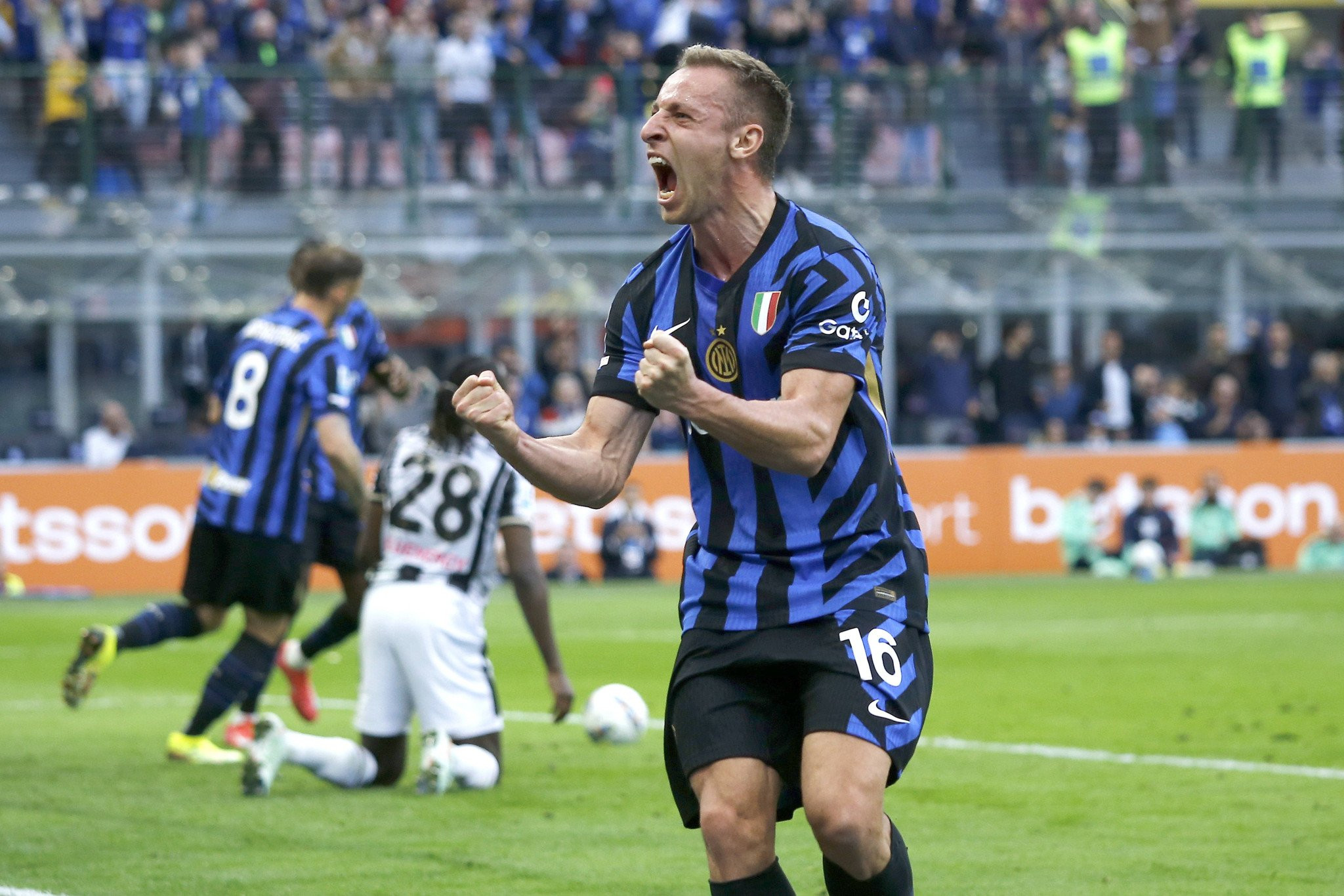 Μεγάλος στόχος της Νάπολι ο Φρατέζι