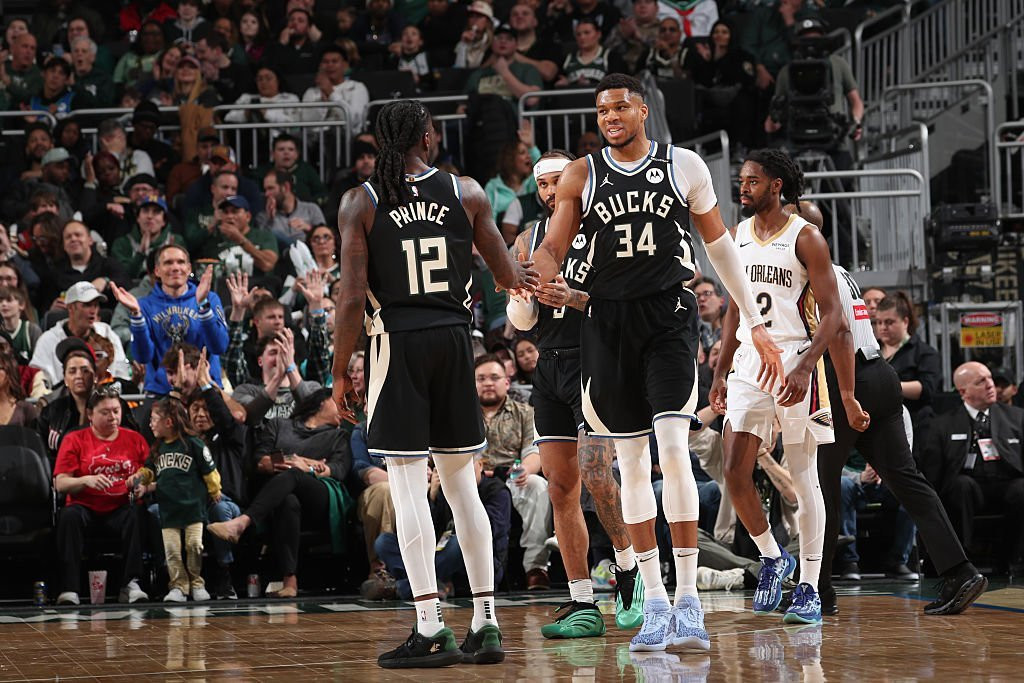 Τα highlights της νέας επιβλητικής εμφάνισης του Γιάννη με τους Μπακς