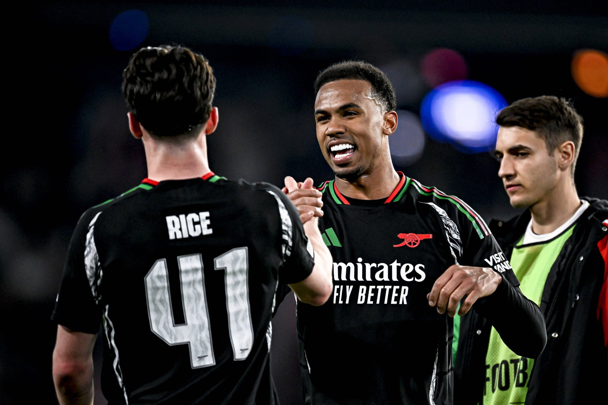 Γκάμπριελ στον Ράις: «Σε παρακαλώ δώσε μου το δεξί σου πόδι» (vid)