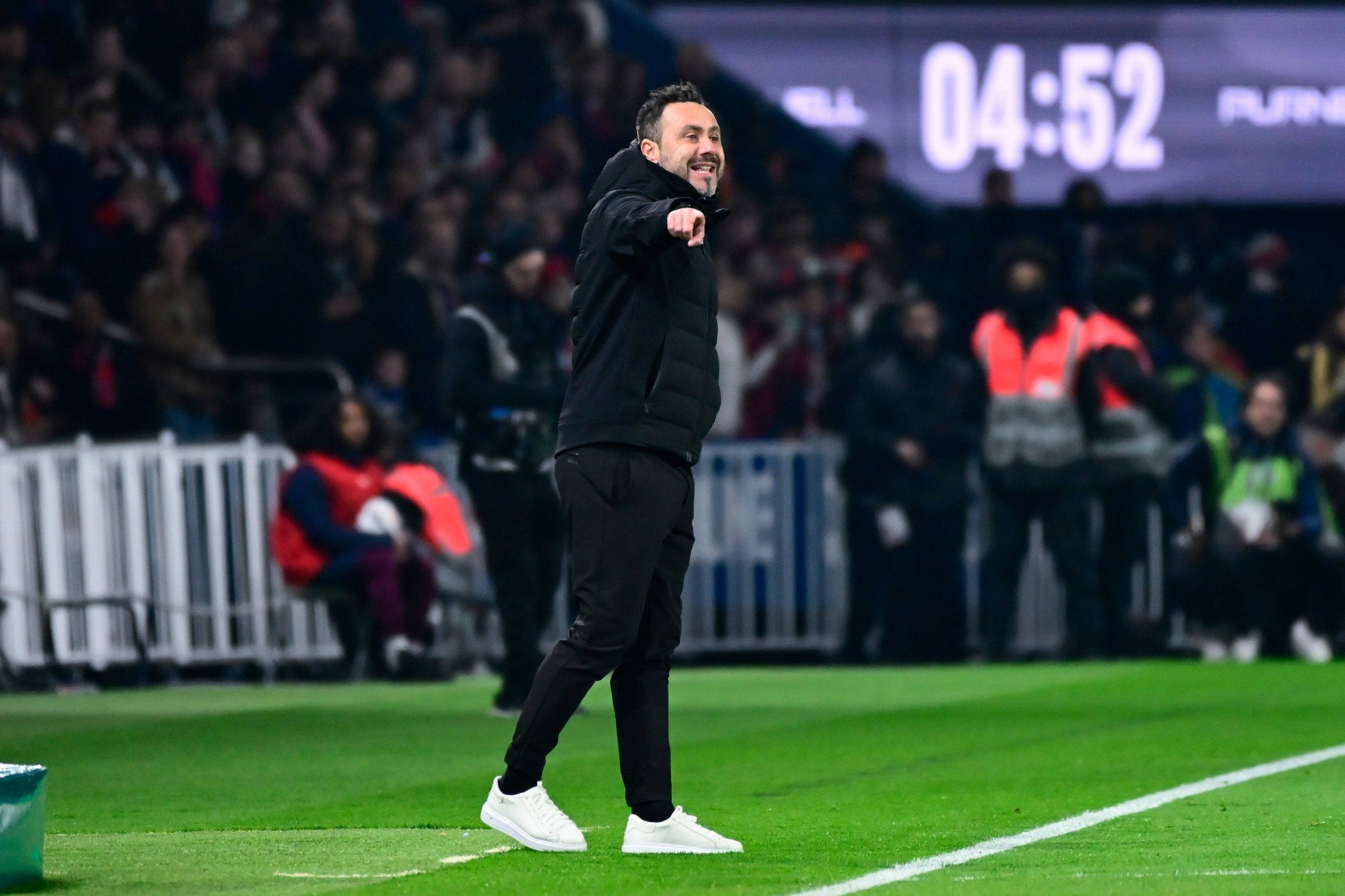 Άνω κάτω η Μαρσέιγ και έξω φρενών ο Ντε Τσέρμπι: «Ας αποτύχουμε όλοι...»