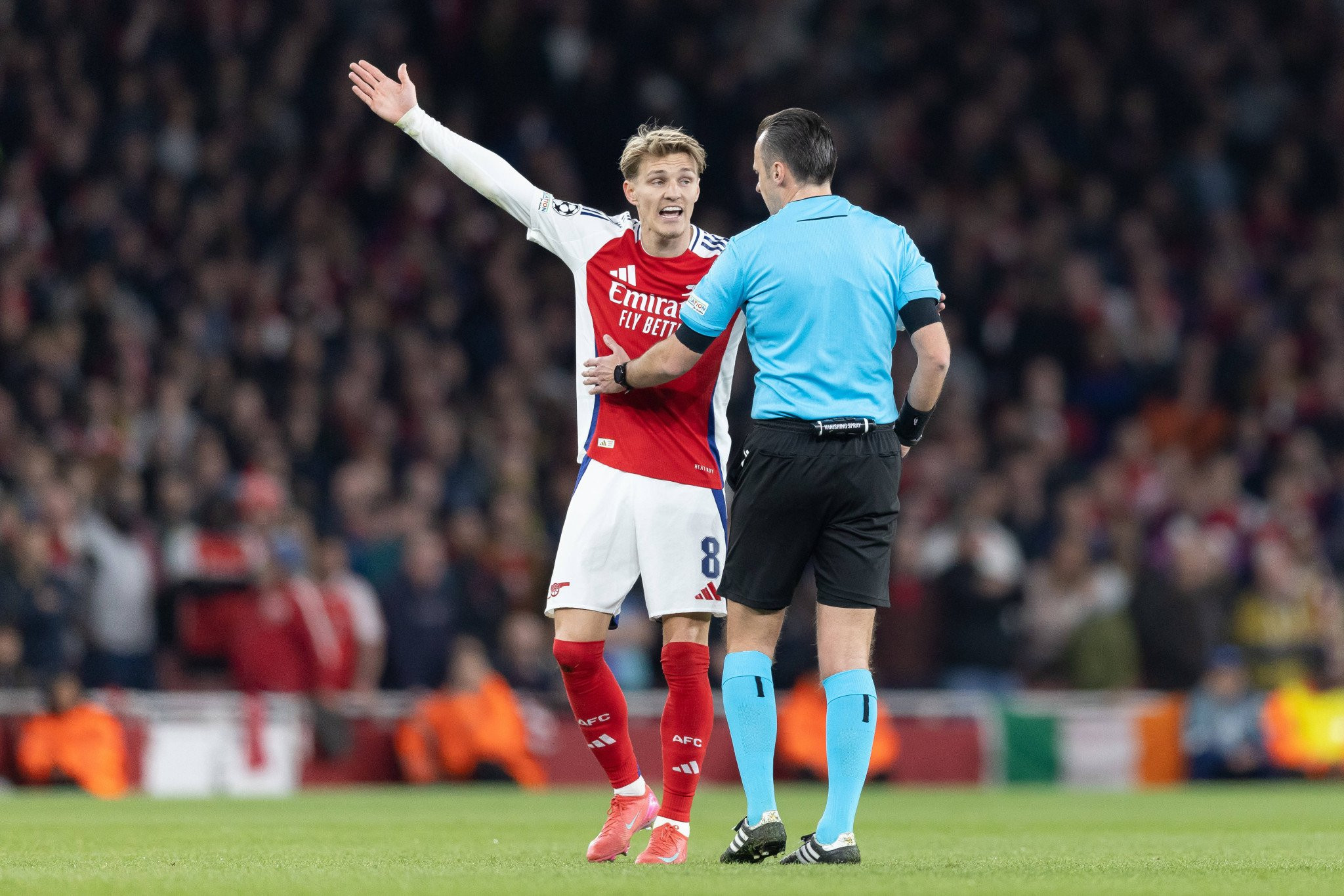 Ο Έντεγκααρντ κόντρα στην πρώτη του ομάδα 10 χρόνια μετά