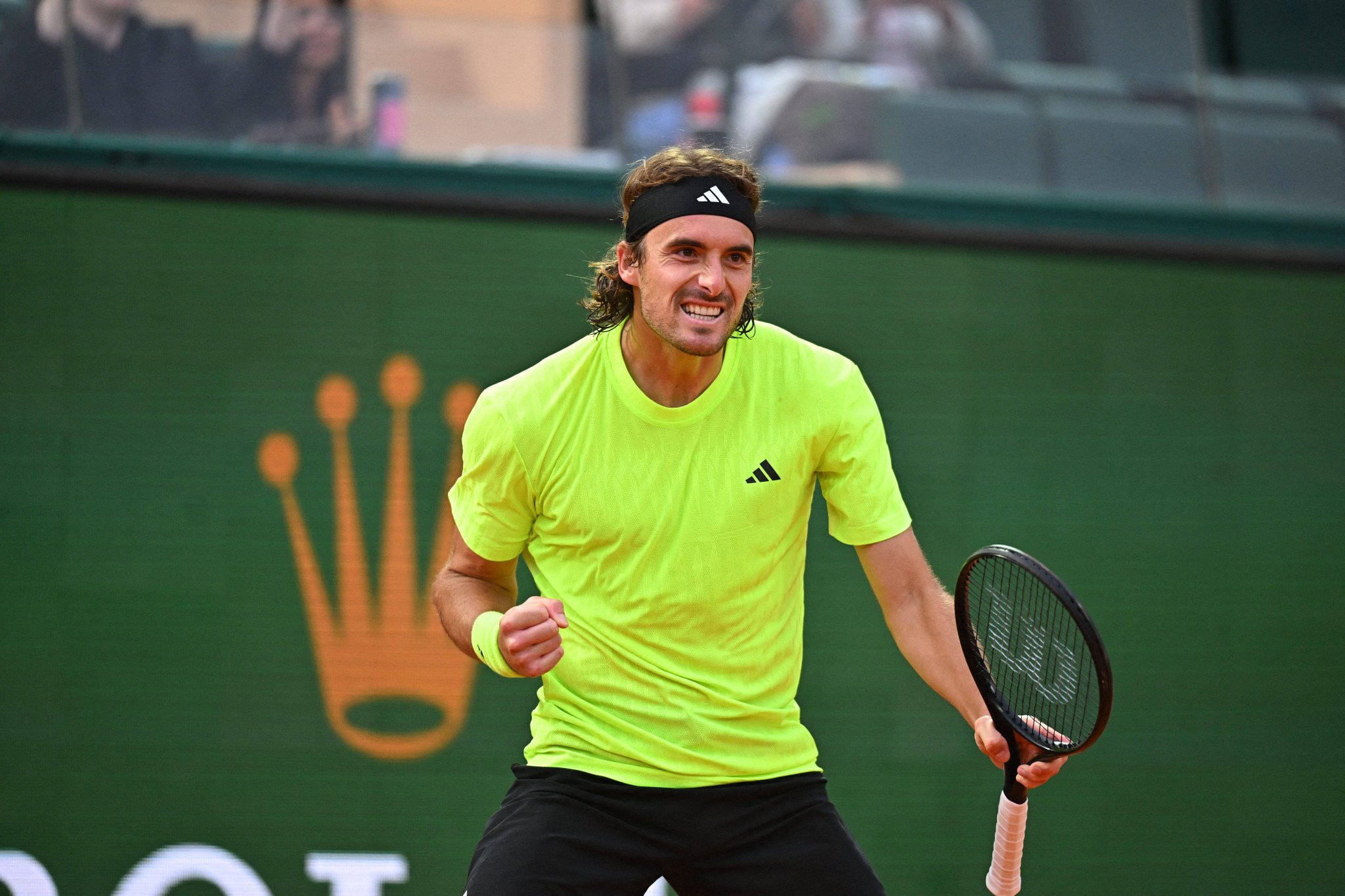 Εμφατική πρόκριση για τον Τσιτσιπά στους «8» του Μόντε Κάρλο