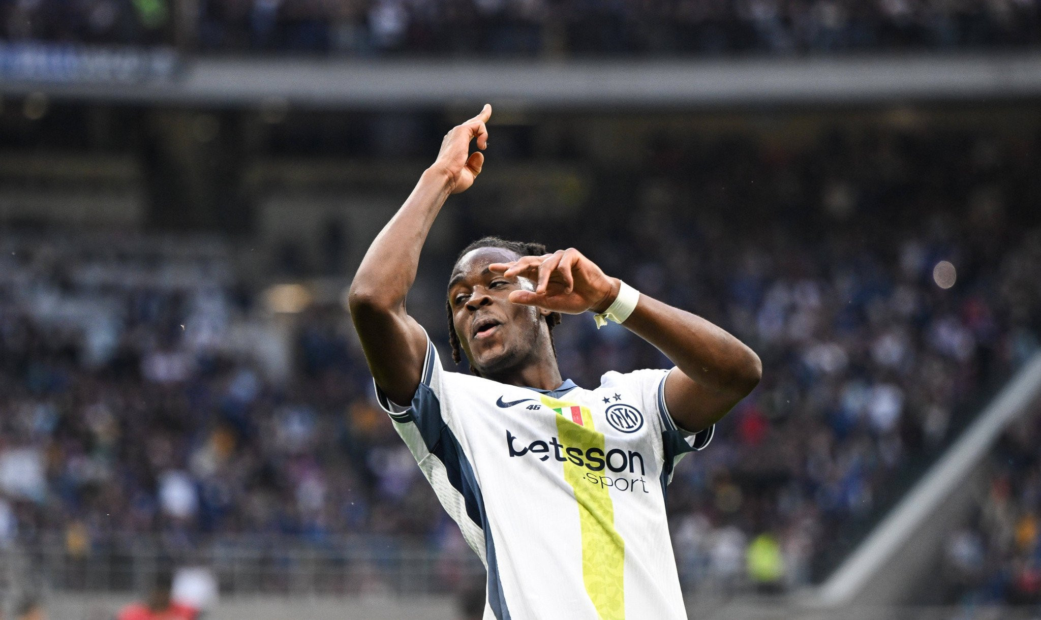 «Καλπάζει» για τίτλο η Ίντερ, κέρδισε (3-1) και την Κάλιαρι!