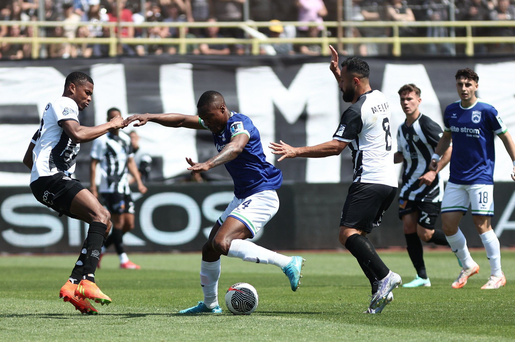 Αγκαλιά με τον τίτλο η Κηφισιά - Επιστρέφει στη Super League!