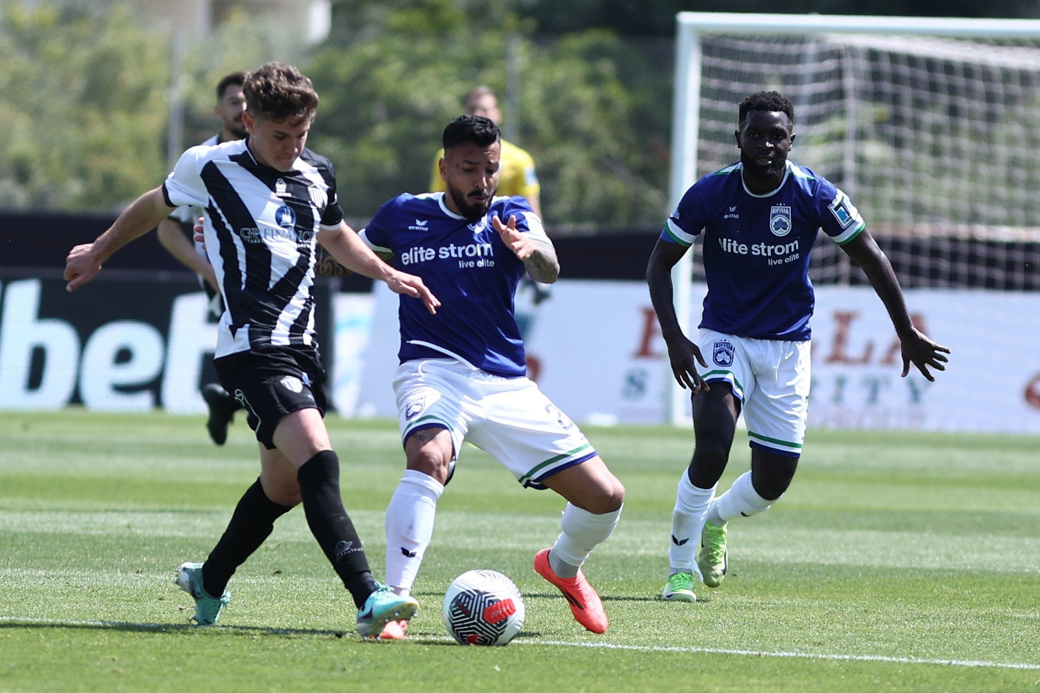 Τα στιγμιότυπα του αγώνα και το «buzzer beater» της Κηφισιάς που... ξέρανε την Καλαμάτα