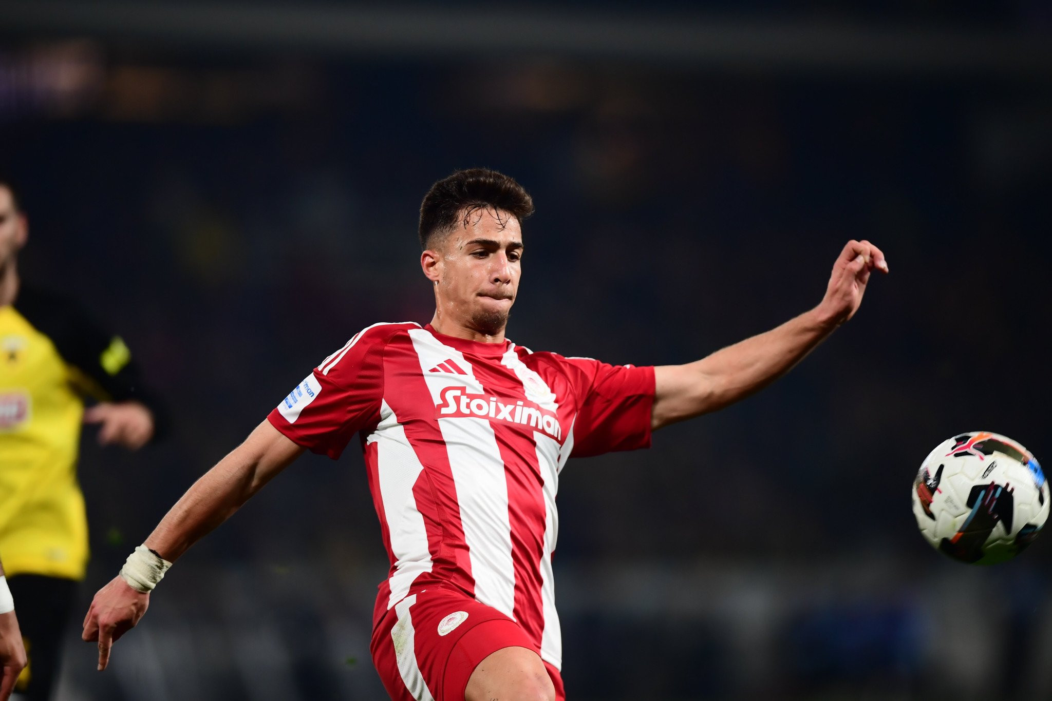 Με αρκετές απουσίες κόντρα στην ΑΕΚ ο Ολυμπιακός