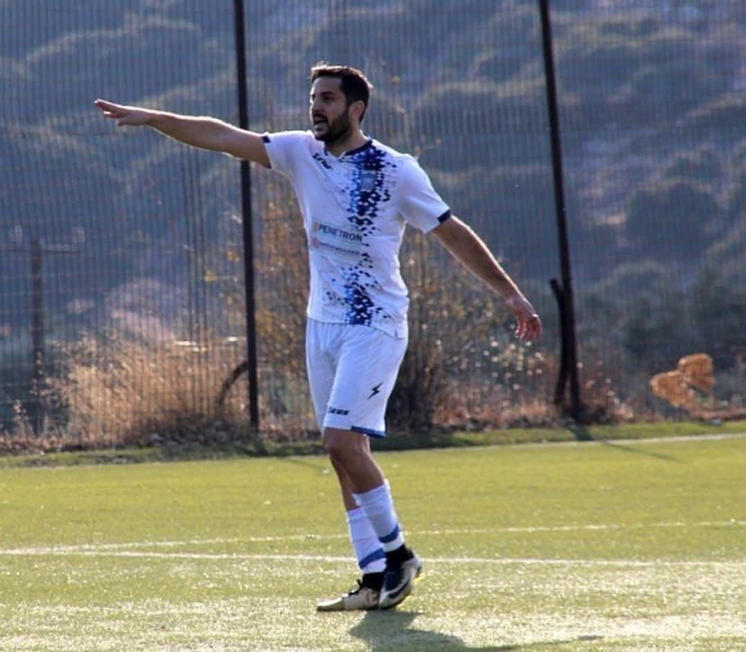 Έτσι παίρνει πρωτάθλημα ο Κώστας Μανωλάς (vid)