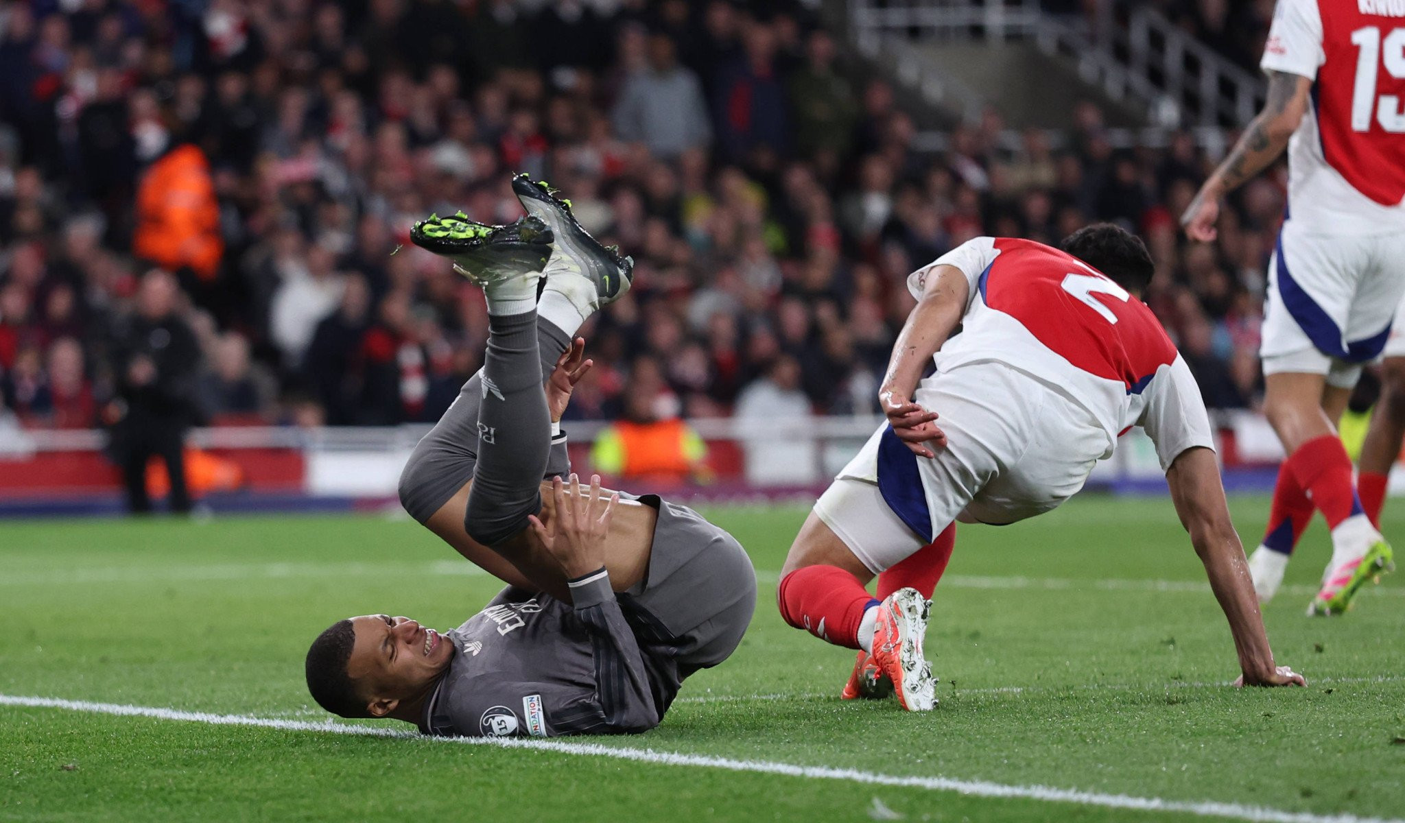 Τελικά, πώς κατάφερε η Ρεάλ να χάσει με 3-0 από την Άρσεναλ; (vid & pics)