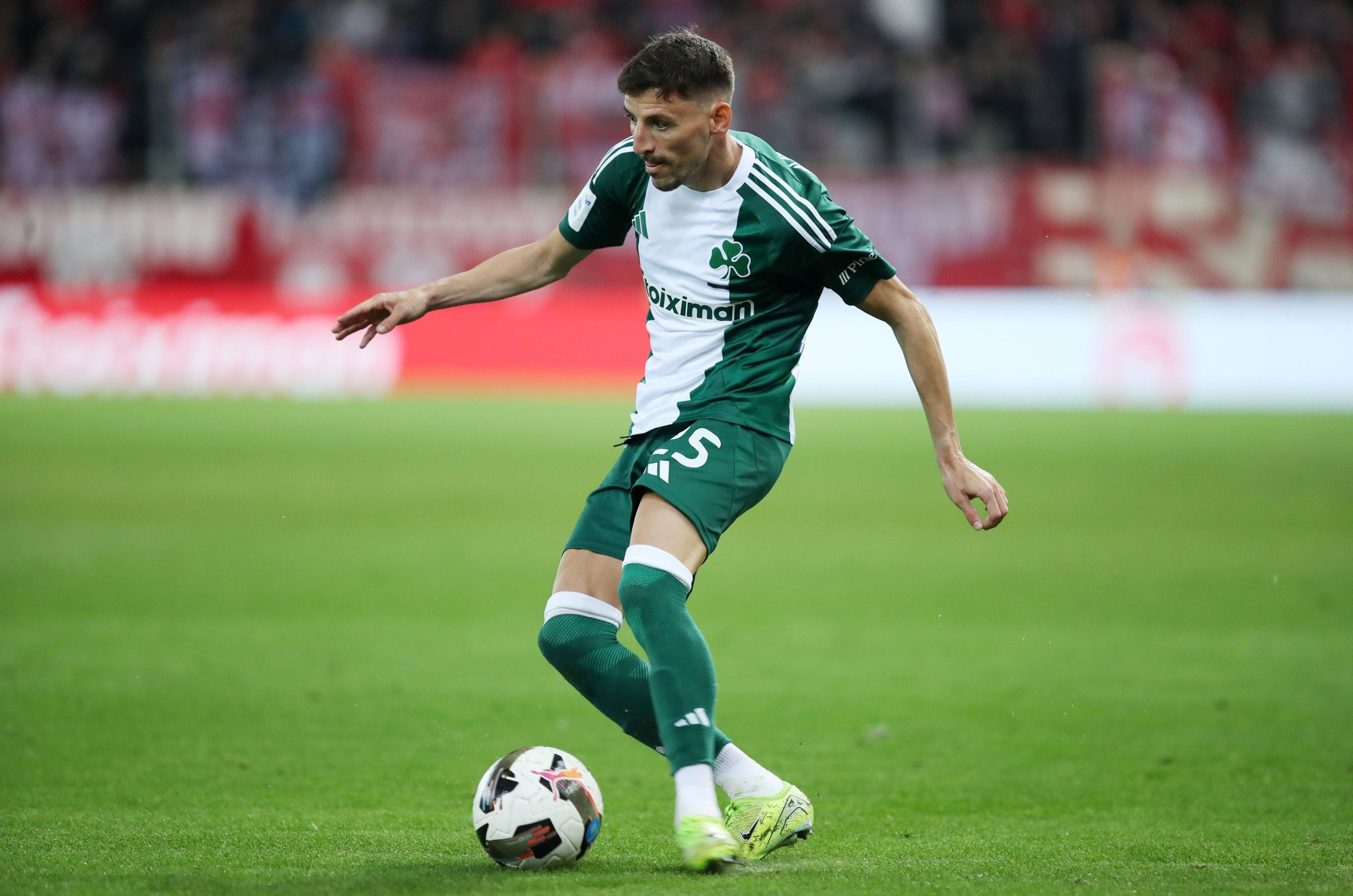 Ο Μλαντένοβιτς που ξεπερνάει τα 4.000 λεπτά και τα δεδομένα με την ανανέωσή του