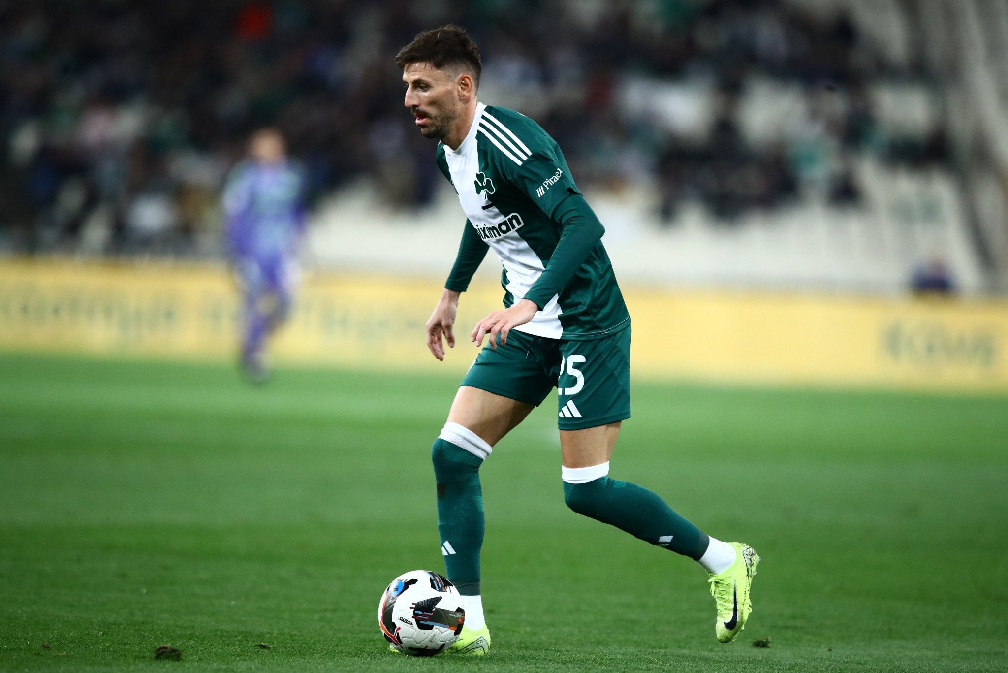 Φίλιπ Μλαντένοβιτς: «Αυτό αφορά τους παίκτες, βάζουμε προβλήματα στους εαυτούς μας»