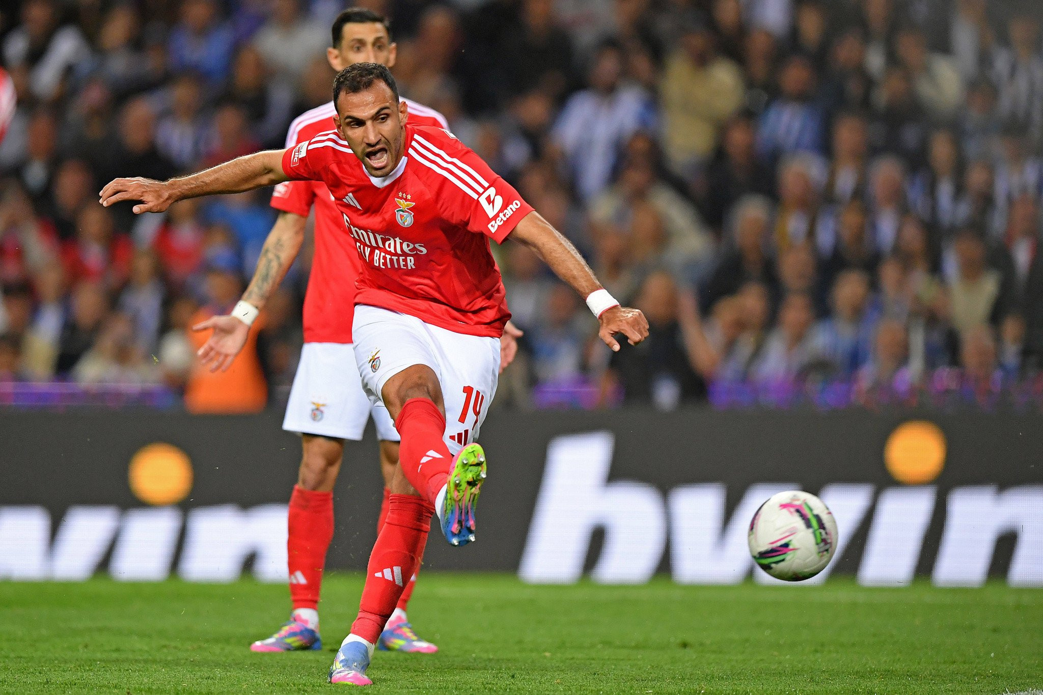 Αυτά έκανε ο Παυλίδης κόντρα στην Πόρτο και τρέλανε τους πάντες (vid)