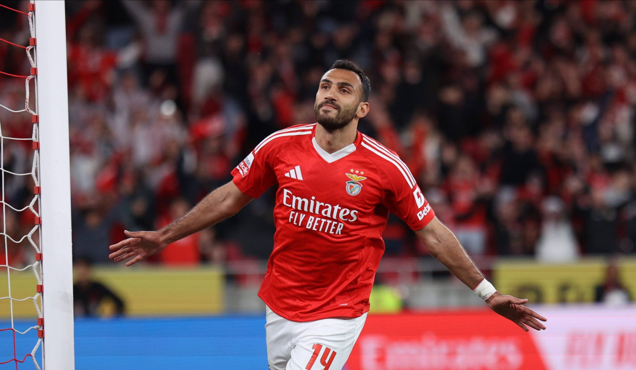 Περιζήτητος ο Παυλίδης - Μεγαθήρια της Ευρώπης τσεκάρουν την περίπτωσή του