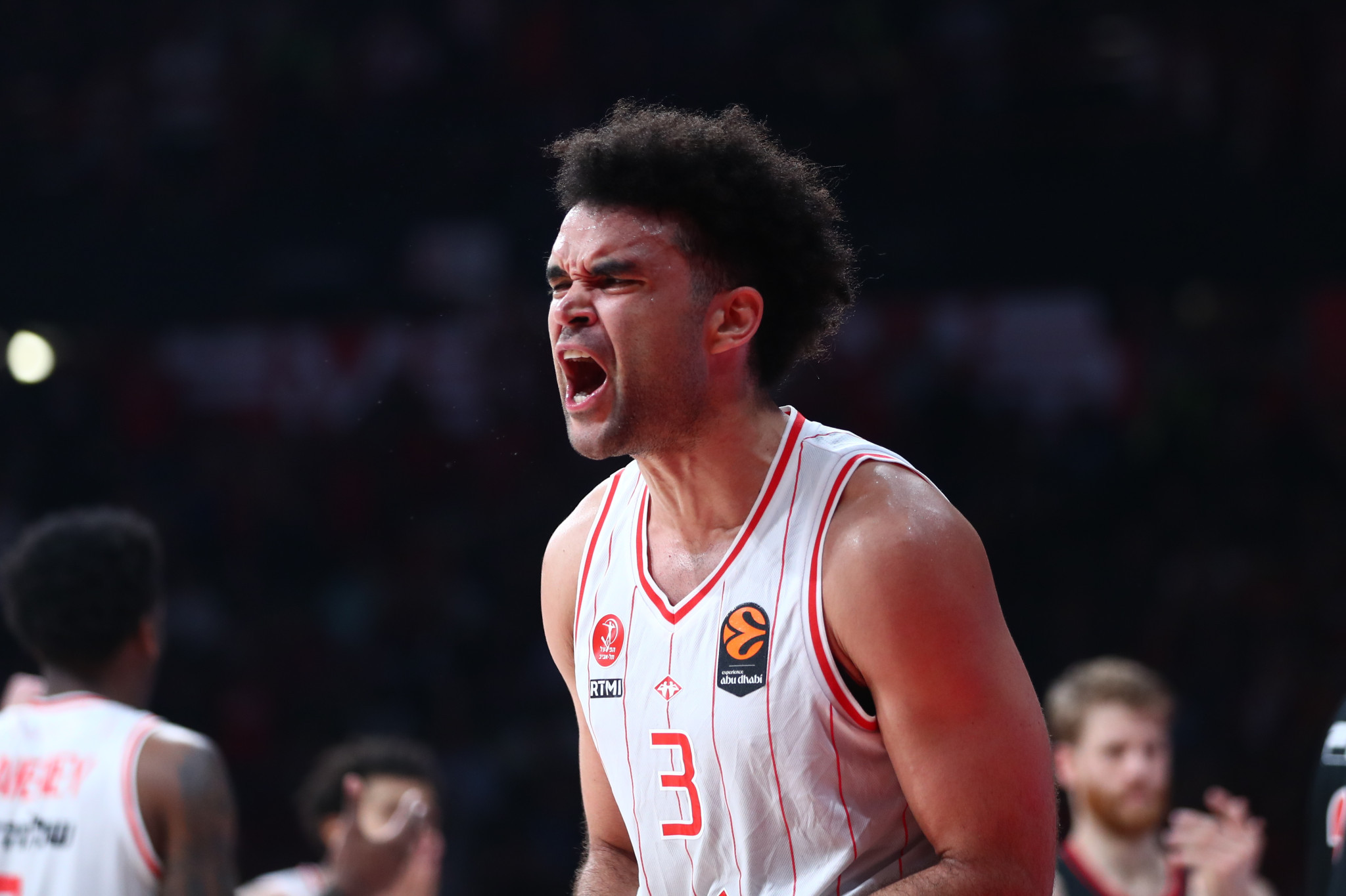 Κάνει «Μίδα» τον Μπράιαντ η Χάποελ: Του προσφέρει μισθό... Μίτσιτς!