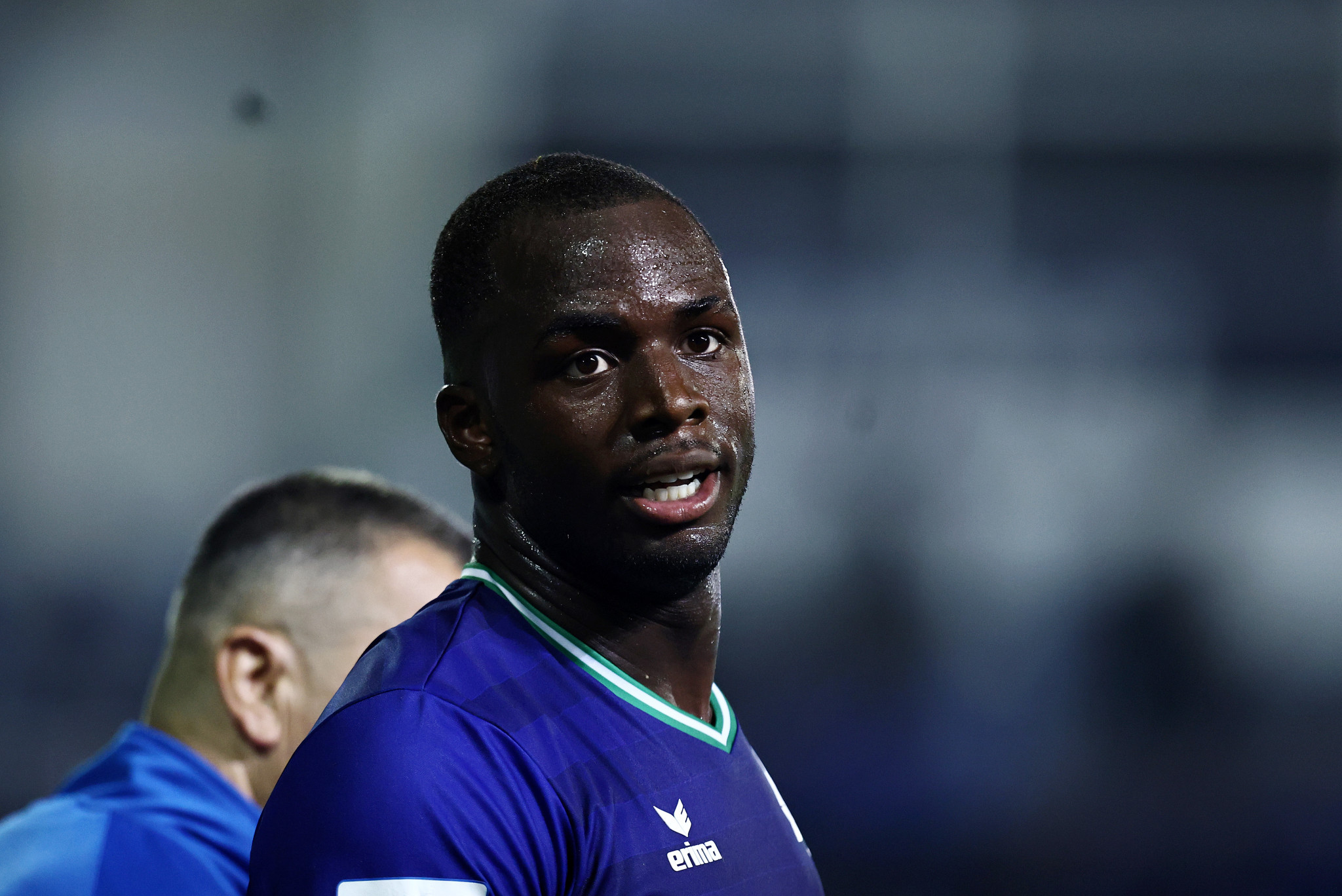 Ο Τεττέη που… χρυσοπληρώνει και το ειδικό που δεν βρίσκεις αλλού!