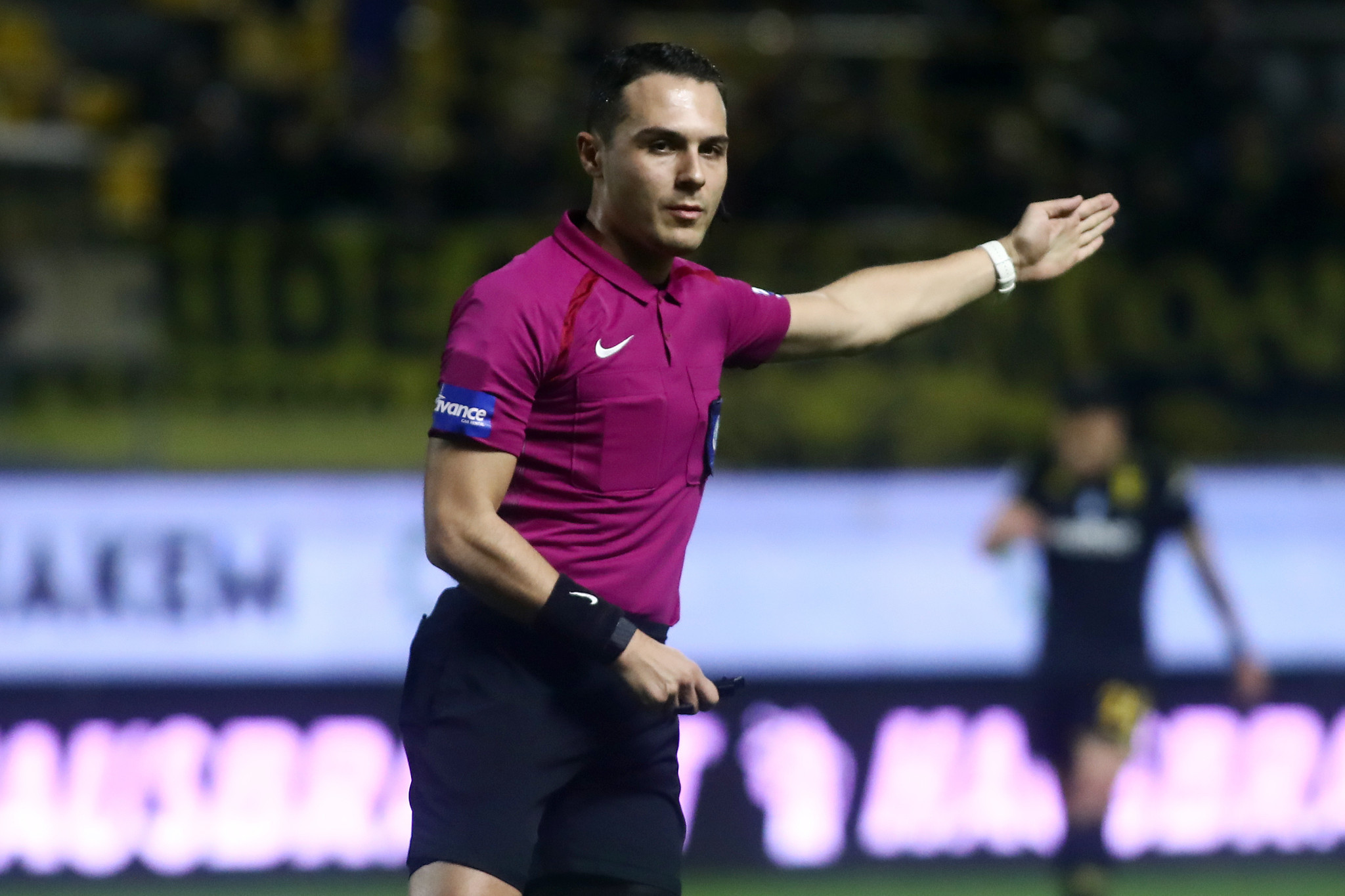 Απάντηση του Άρη στην ανακοίνωση της ΑΕΛ: «Ανύπαρκτο το πέναλτι, την ευθύνη έχει ο Λανουά