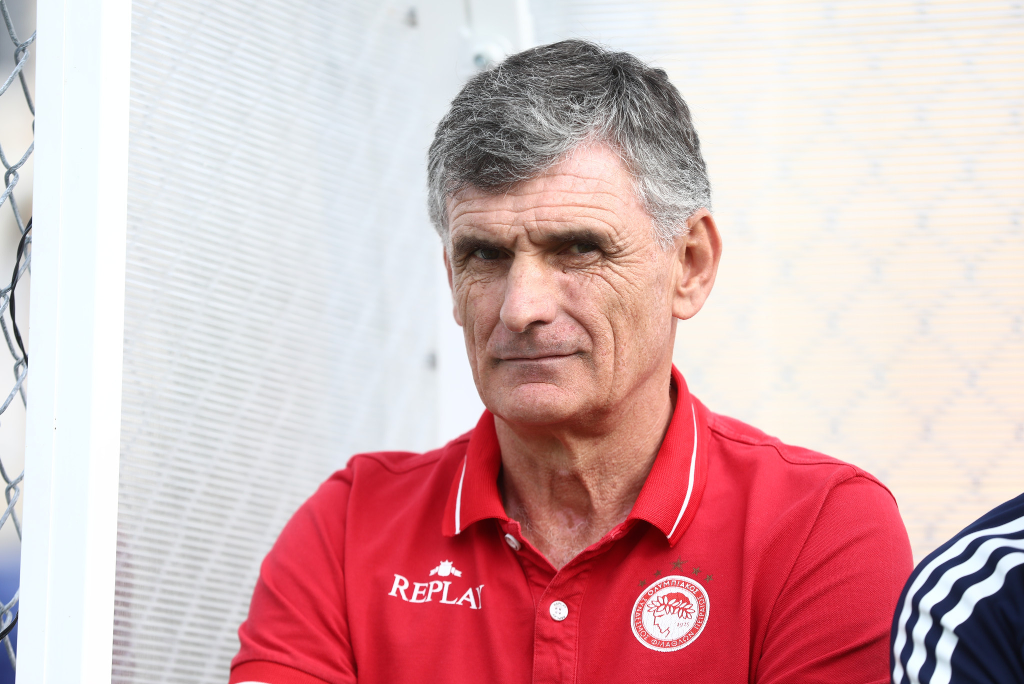 Προανήγγειλε την ανανέωση του Μεντιλίμπαρ ο Ολυμπιακός: «Μπορείτε να μαντέψετε τι έρχεται;» (video)