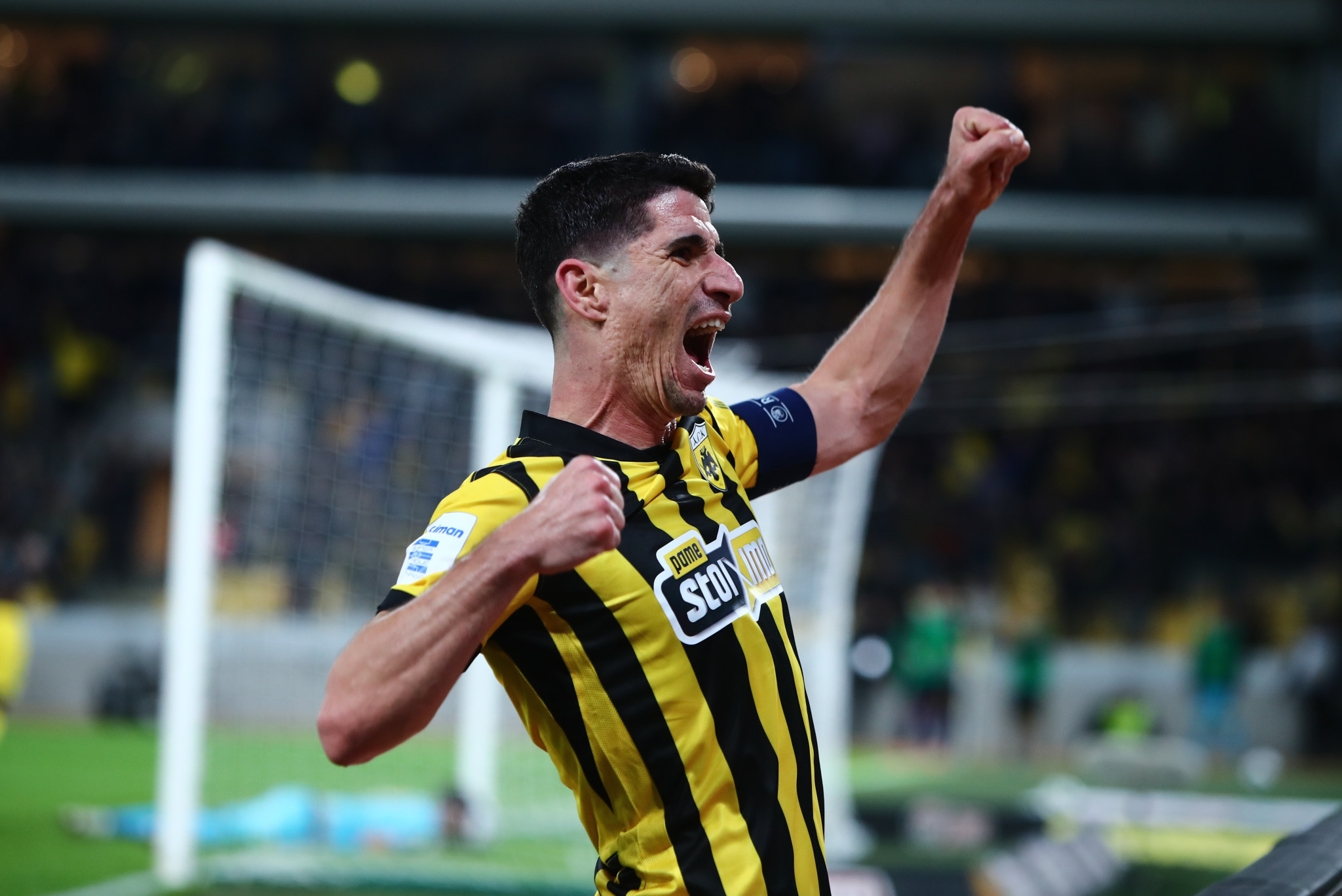 Ο Μάνταλος στα 34 του κουβαλά και εμπνέει