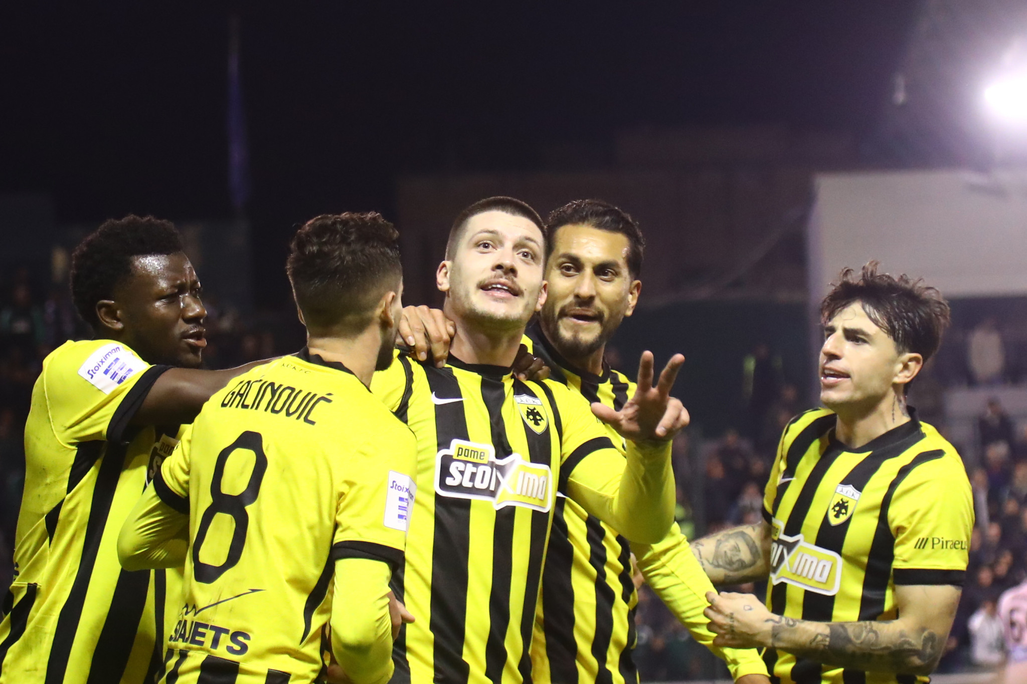 «BACK2ΜΠΑΚ» για το Παναθηναϊκός - ΑΕΚ: Τα λάθη που κόστισαν, ο MVP Γιόβιτς και το «διάβασμα» του Νίκολιτς στον Μπενίτεθ (video)