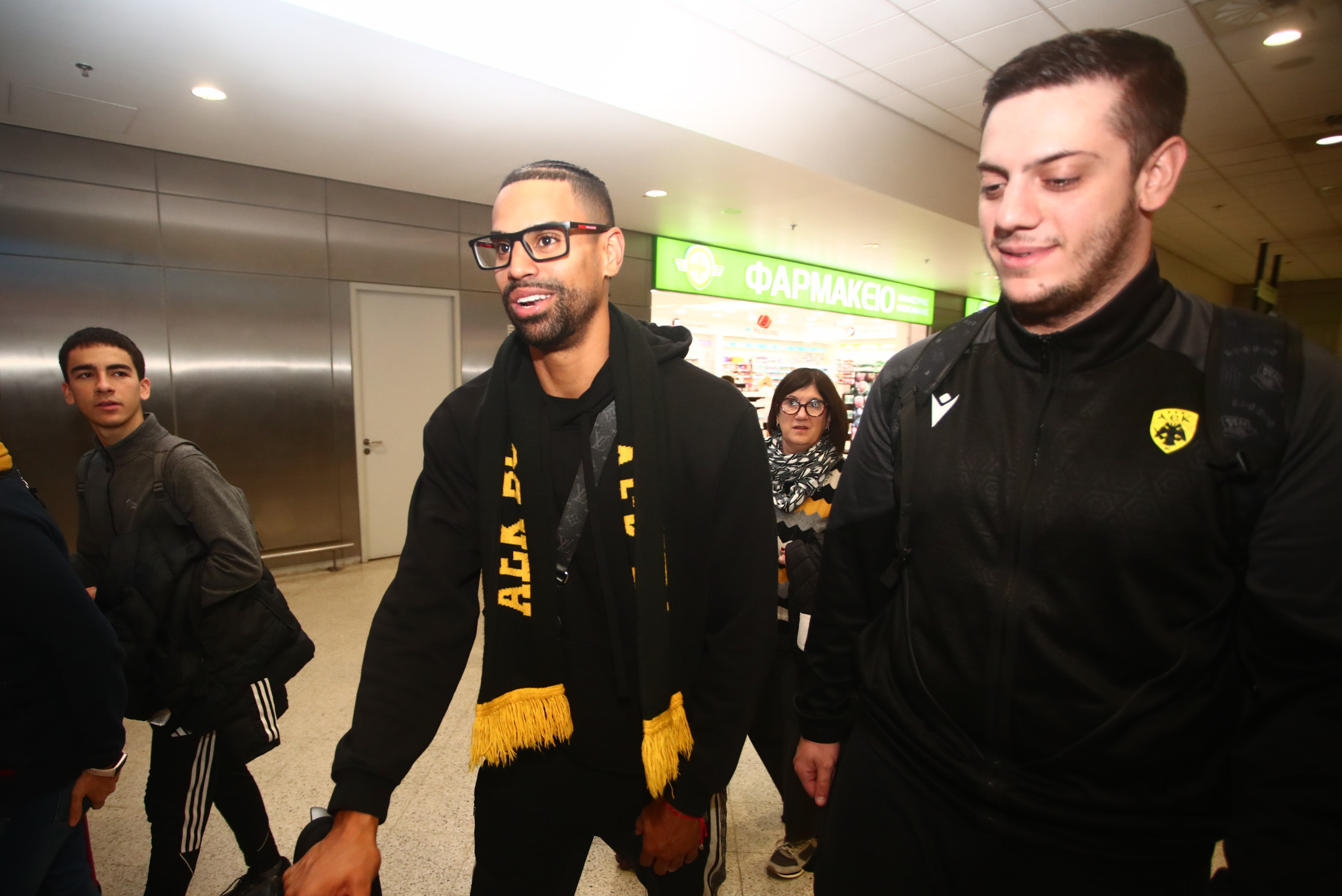 Ο Τζιάν Κλαβέλ στο Athletiko: «Εύκολη απόφαση να έρθω στην ΑΕΚ, θα κάνω τα πάντα για νίκες»