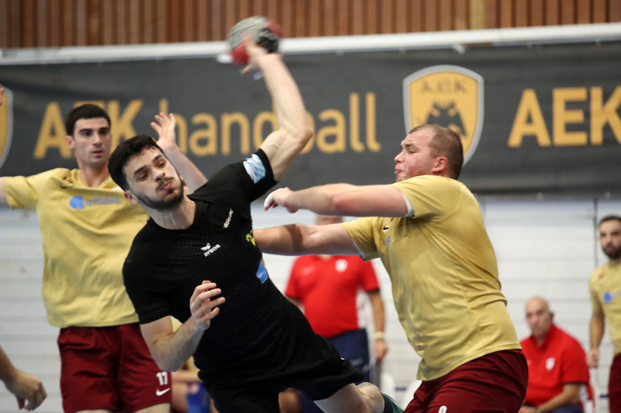 Κοινή διαμαρτυρία από ΑΕΚ και Βριλήσσια για τη διαιτησία - «Δεν περιποιεί τιμή για το χάντμπολ»